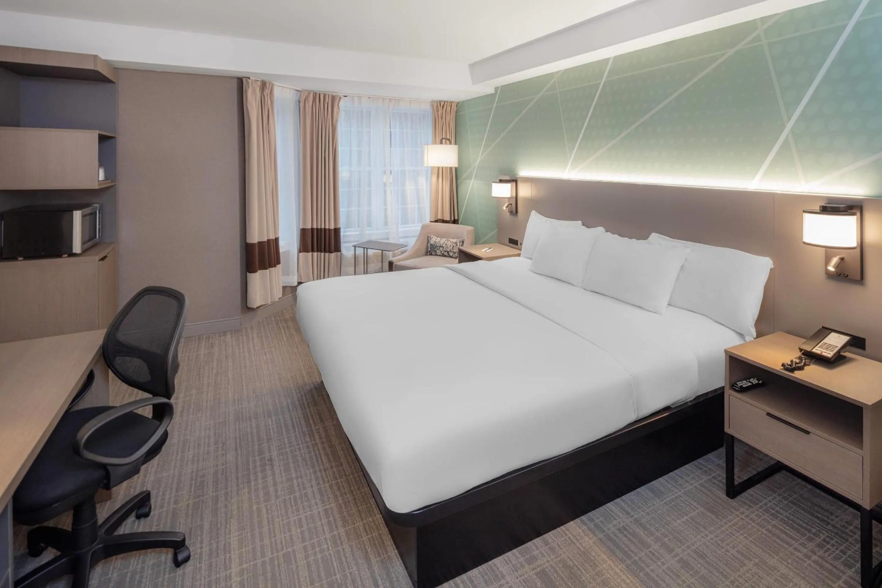 Bedroom, Bed in Comfort Inn