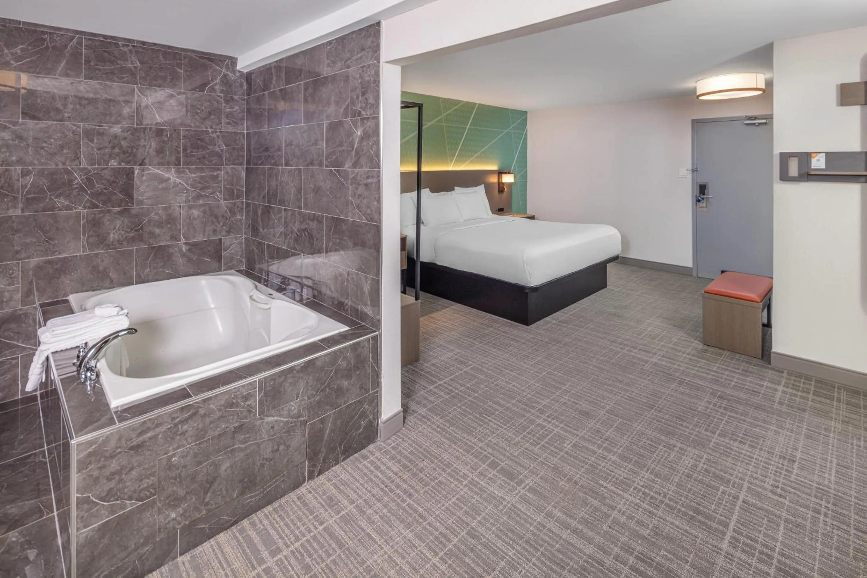 Bedroom, Bed in Comfort Inn