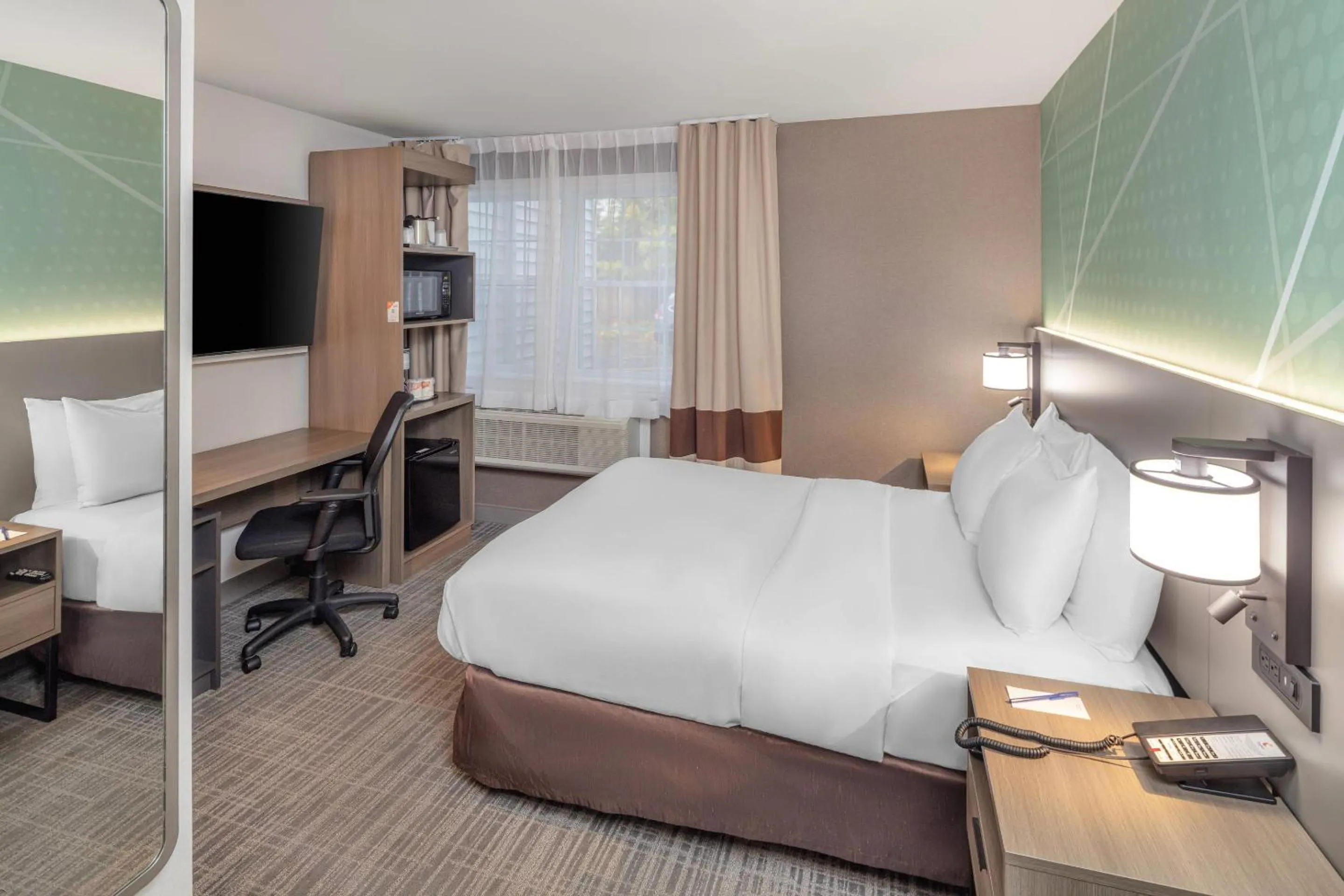 Bedroom, Bed in Comfort Inn