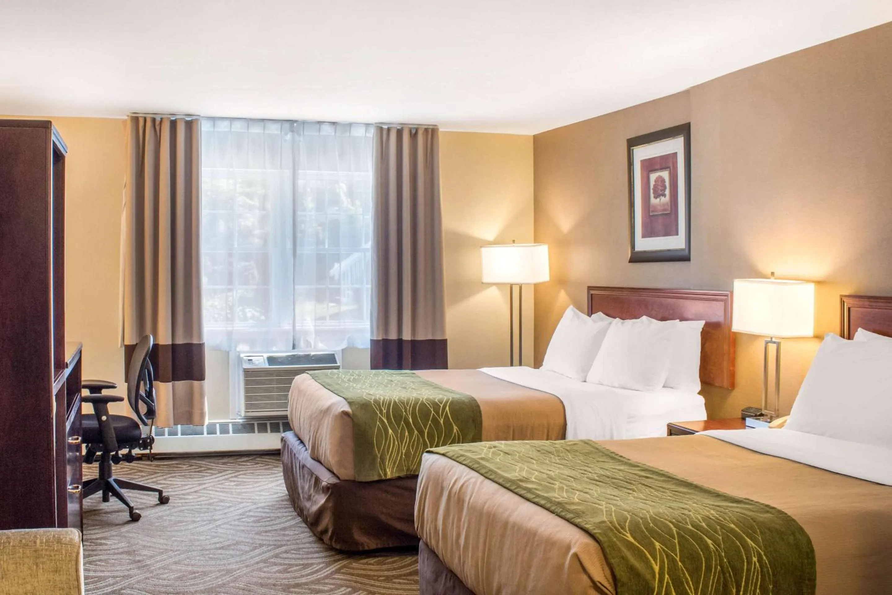 Bedroom, Bed in Comfort Inn