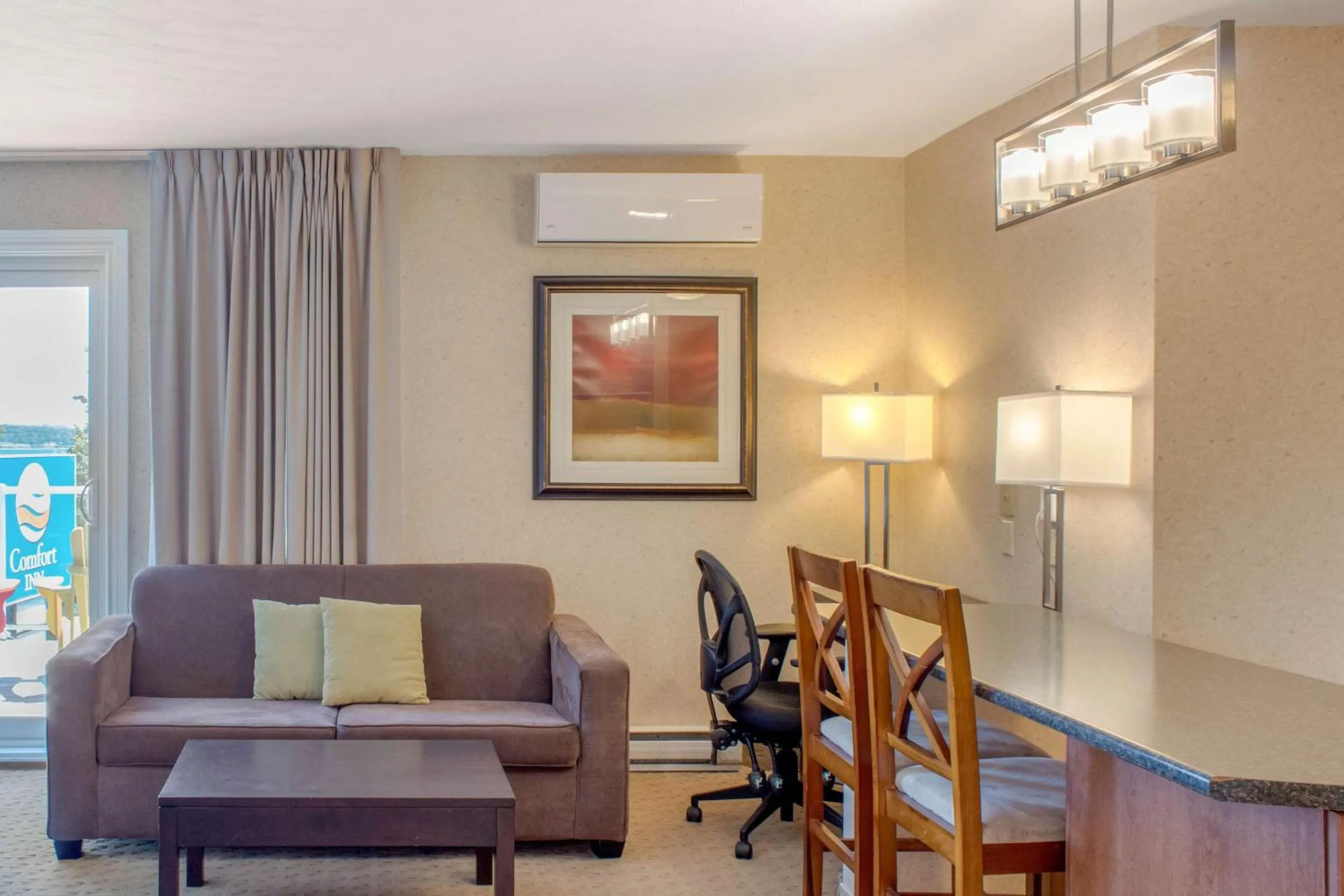 Bedroom in Comfort Inn