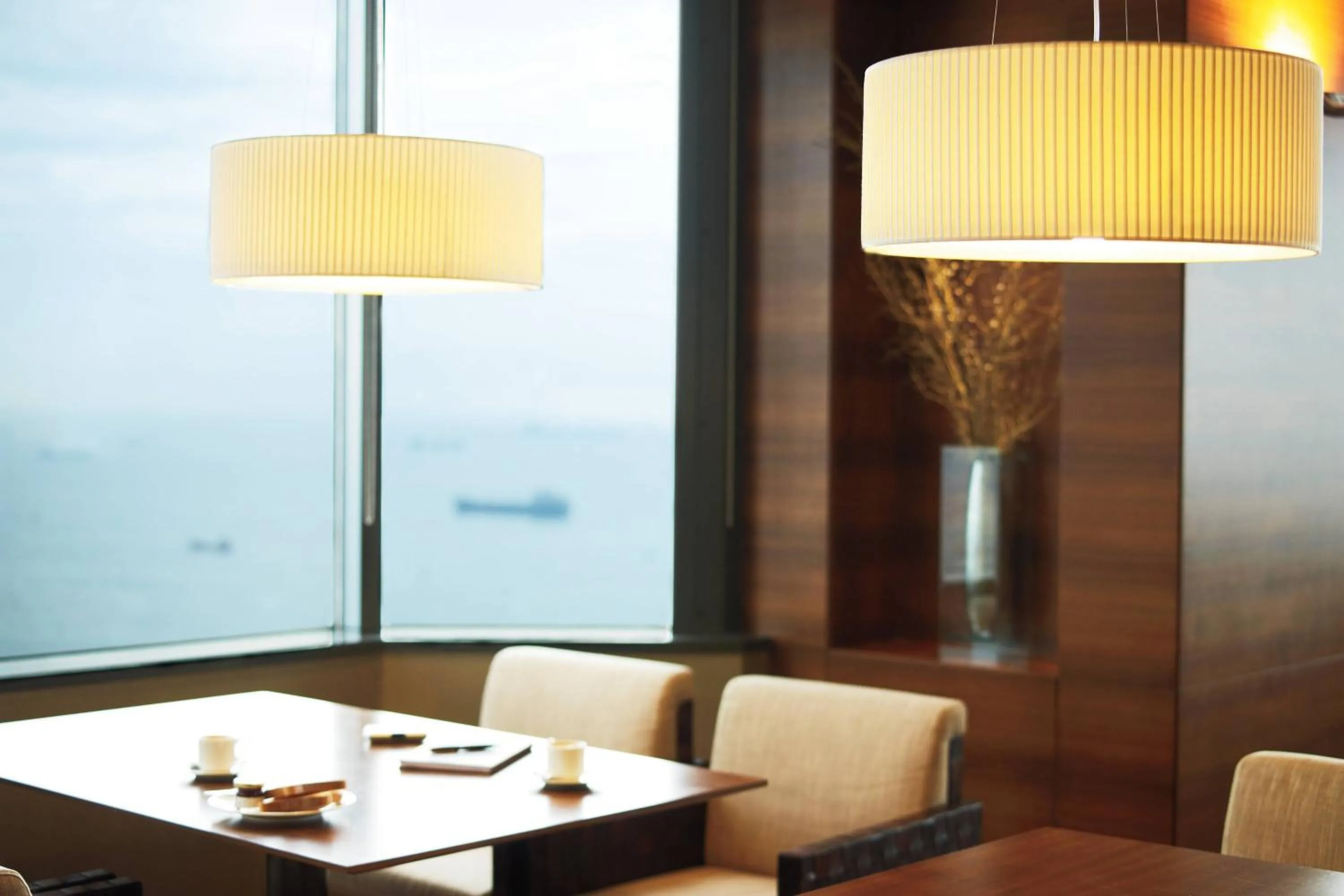 Lounge or bar in Sheraton Istanbul Atakoy Hotel