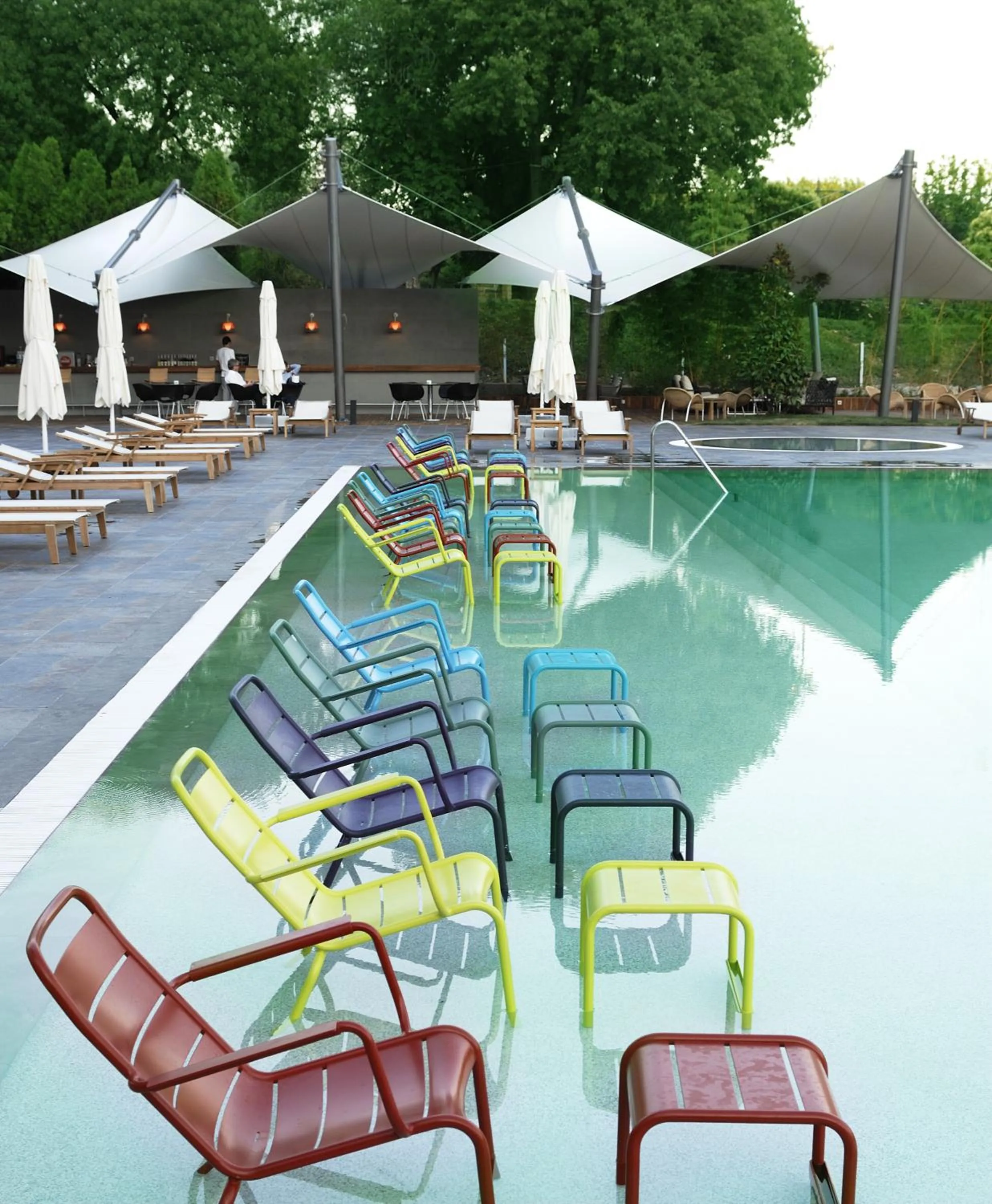 Swimming pool in Sheraton Istanbul Atakoy Hotel