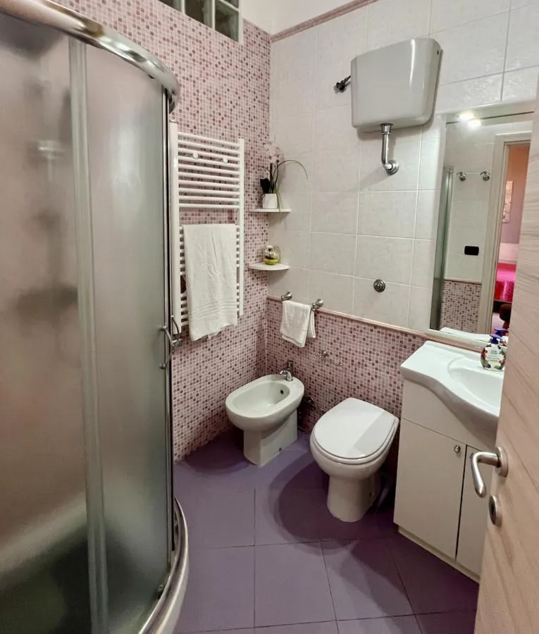 Shower in B&B Il Girasole