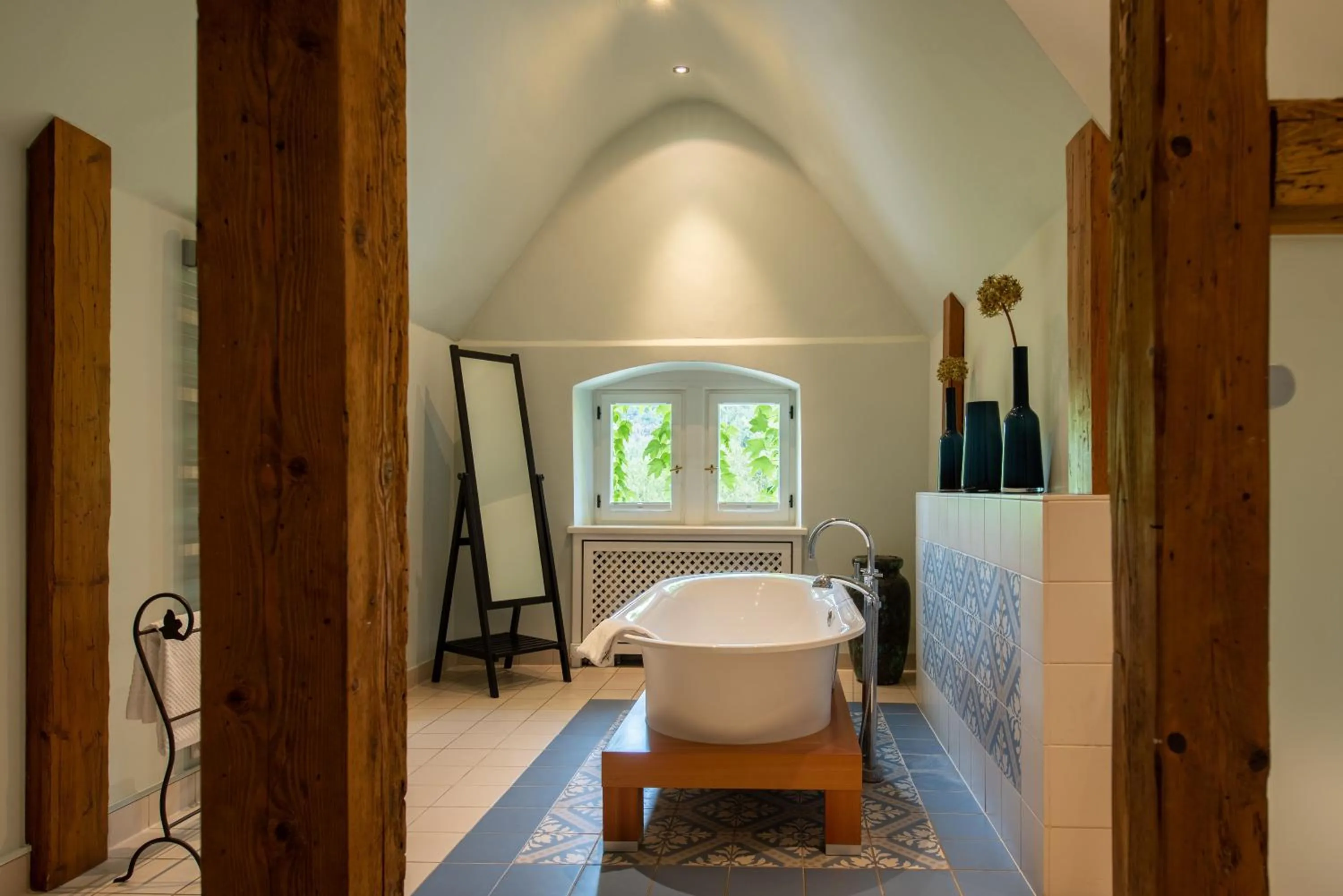 Bathroom in Gästehaus Schloss Saareck