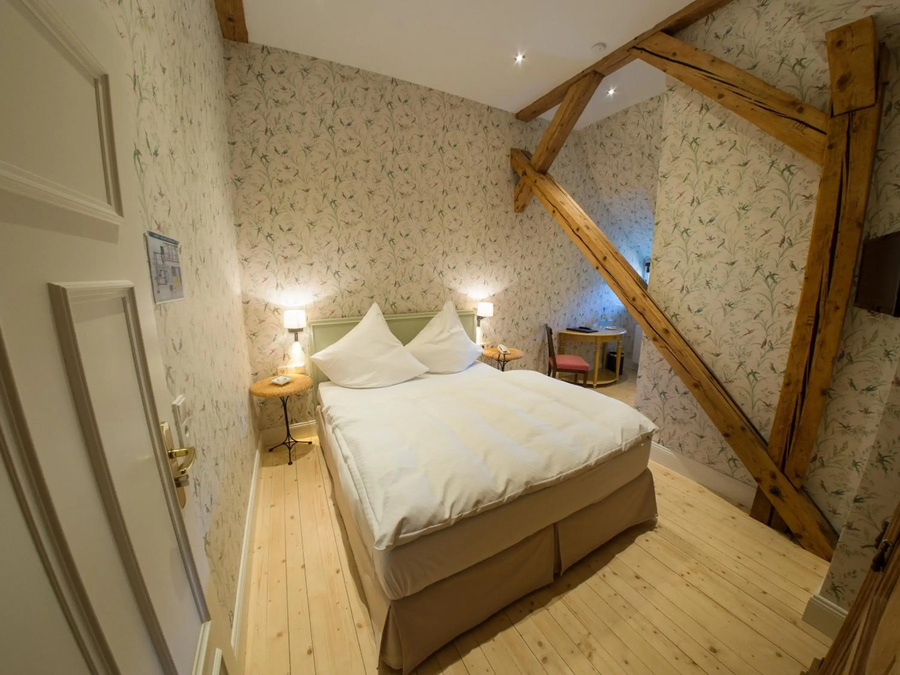 Double Room - single occupancy in Gästehaus Schloss Saareck Double Room - single occupancy in Gästehaus Schloss Saareck