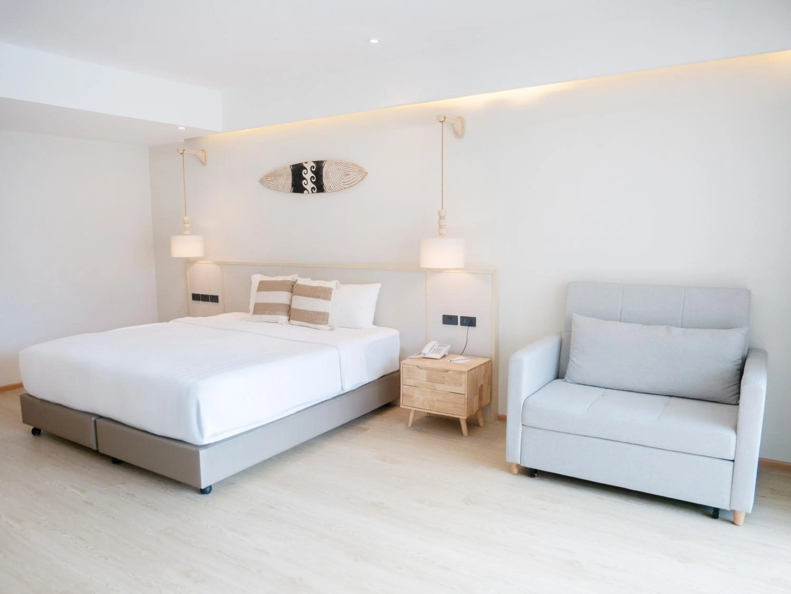 Bed in Khaolak Emerald Beach Resort and Spa