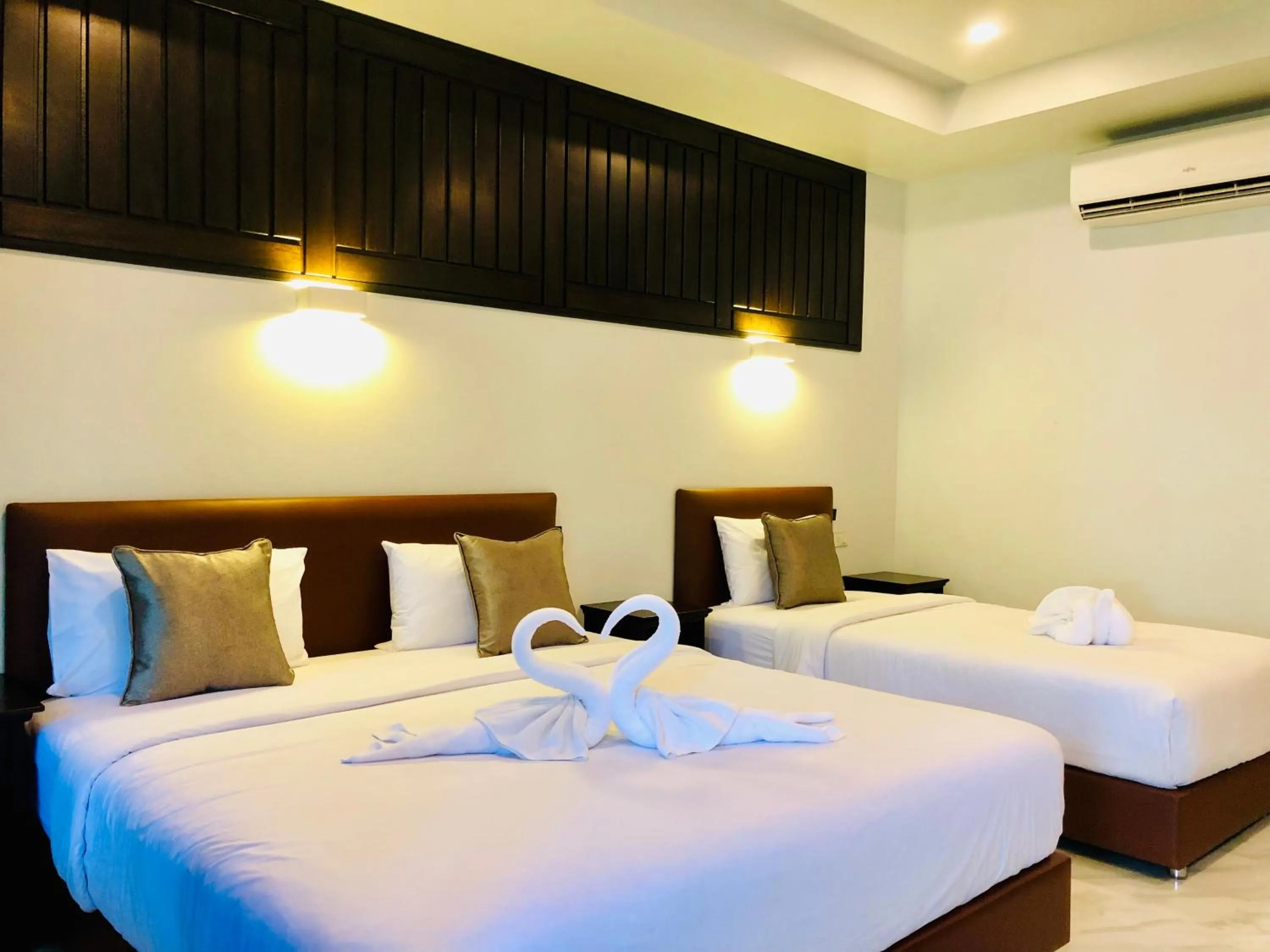 Bedroom, Bed in Lamai Inn 99 Bungalows