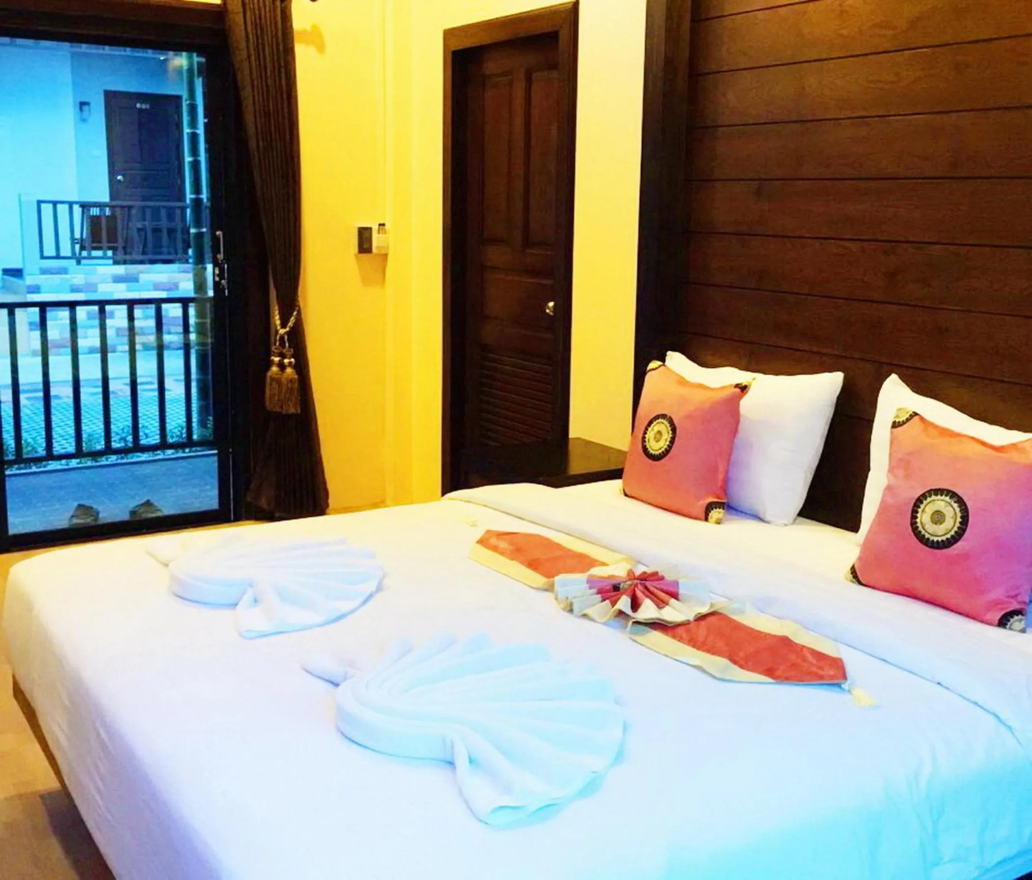 Bedroom, Bed in Lamai Inn 99 Bungalows