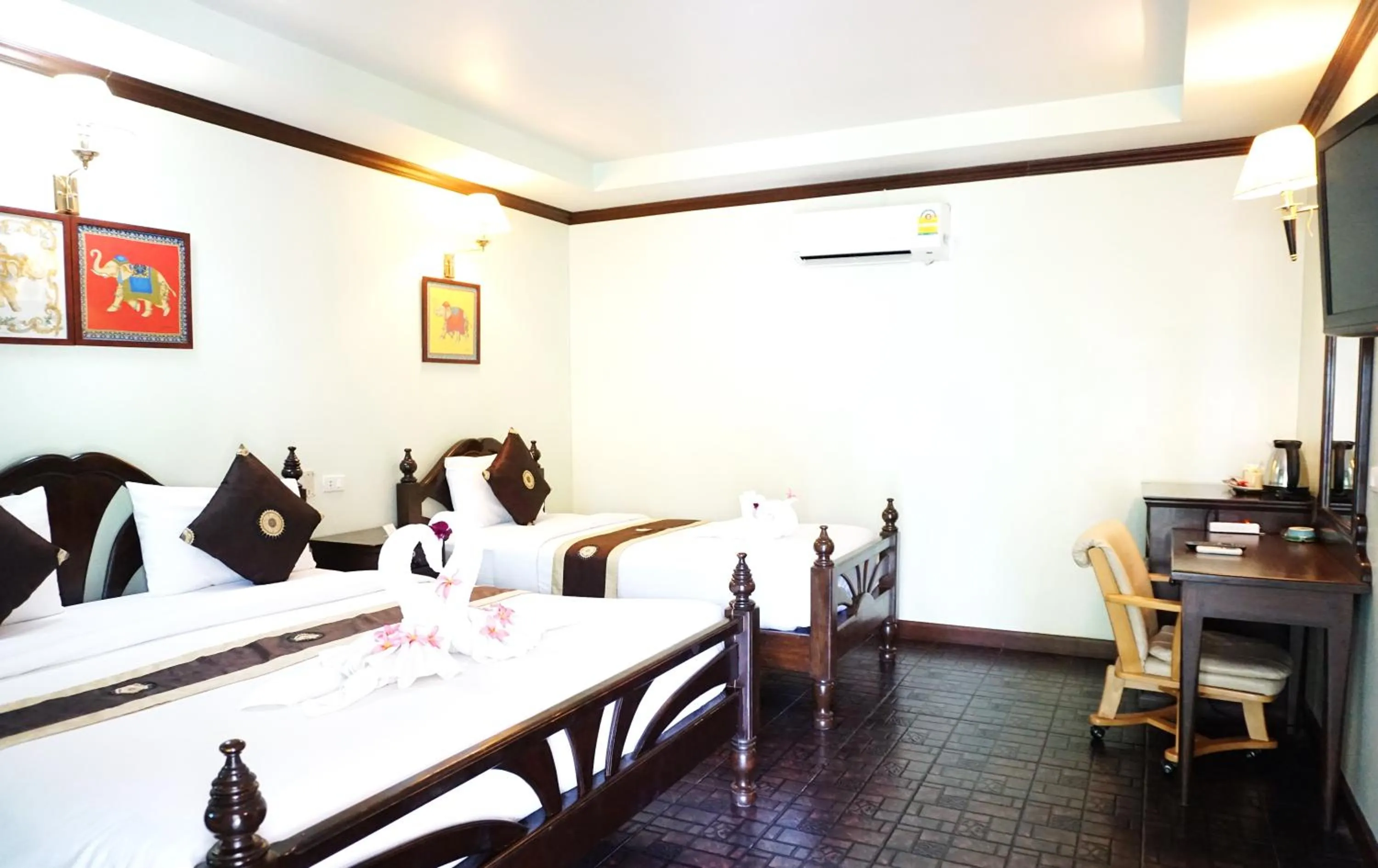 Bedroom, Bed in Lamai Inn 99 Bungalows