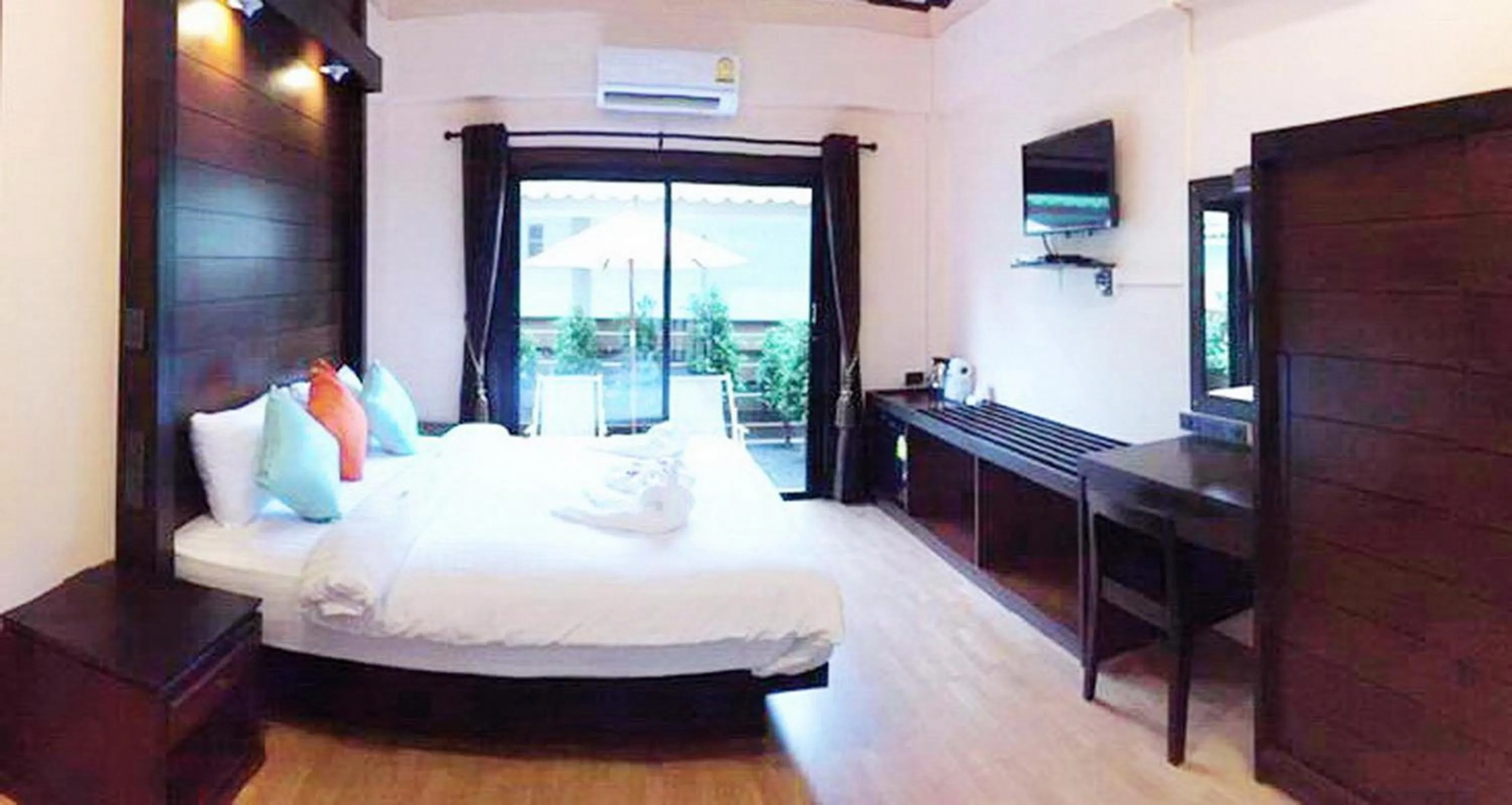 Bedroom, Bed in Lamai Inn 99 Bungalows