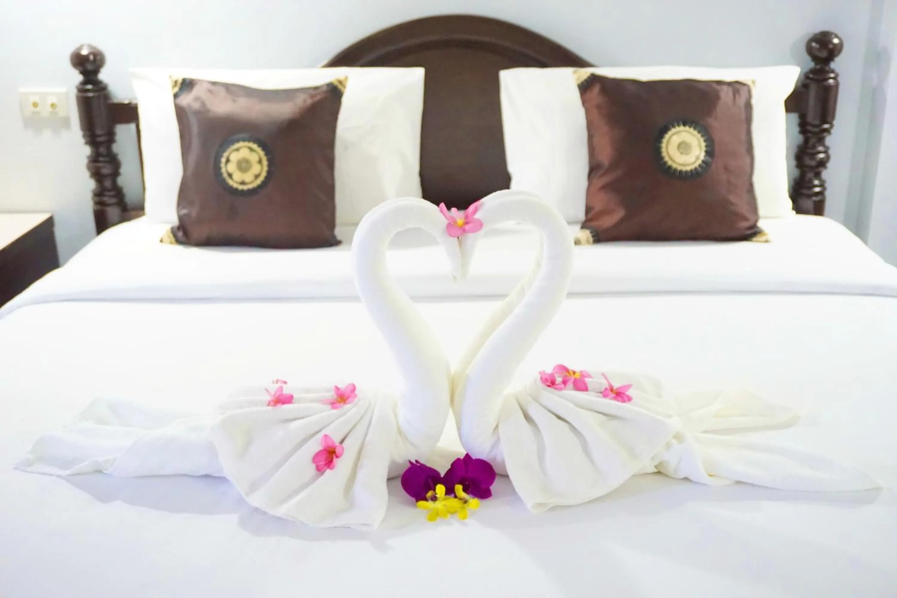 Bedroom, Bed in Lamai Inn 99 Bungalows