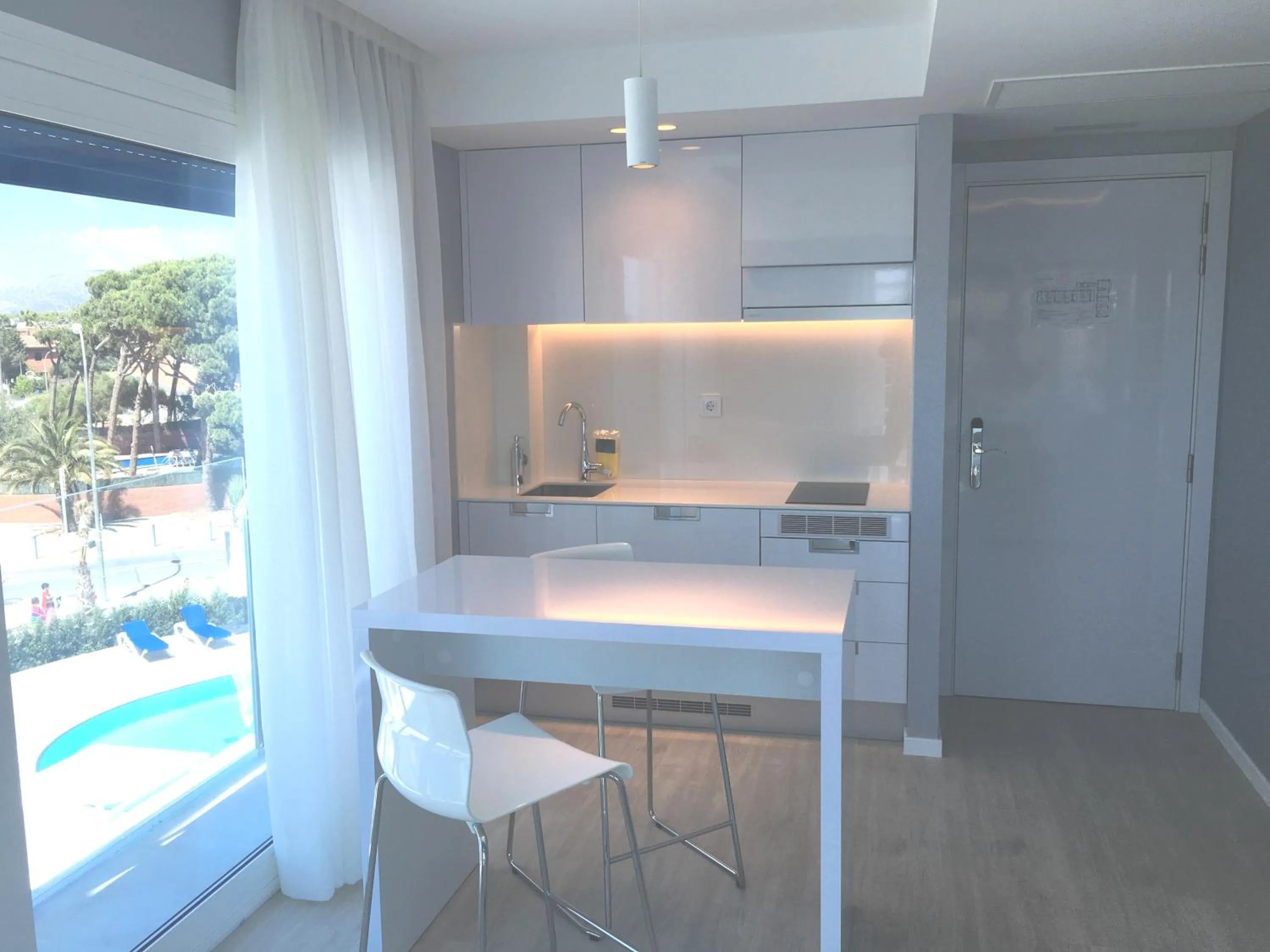 Kitchen or kitchenette in Masd Mediterraneo Hotel Apartamentos Spa