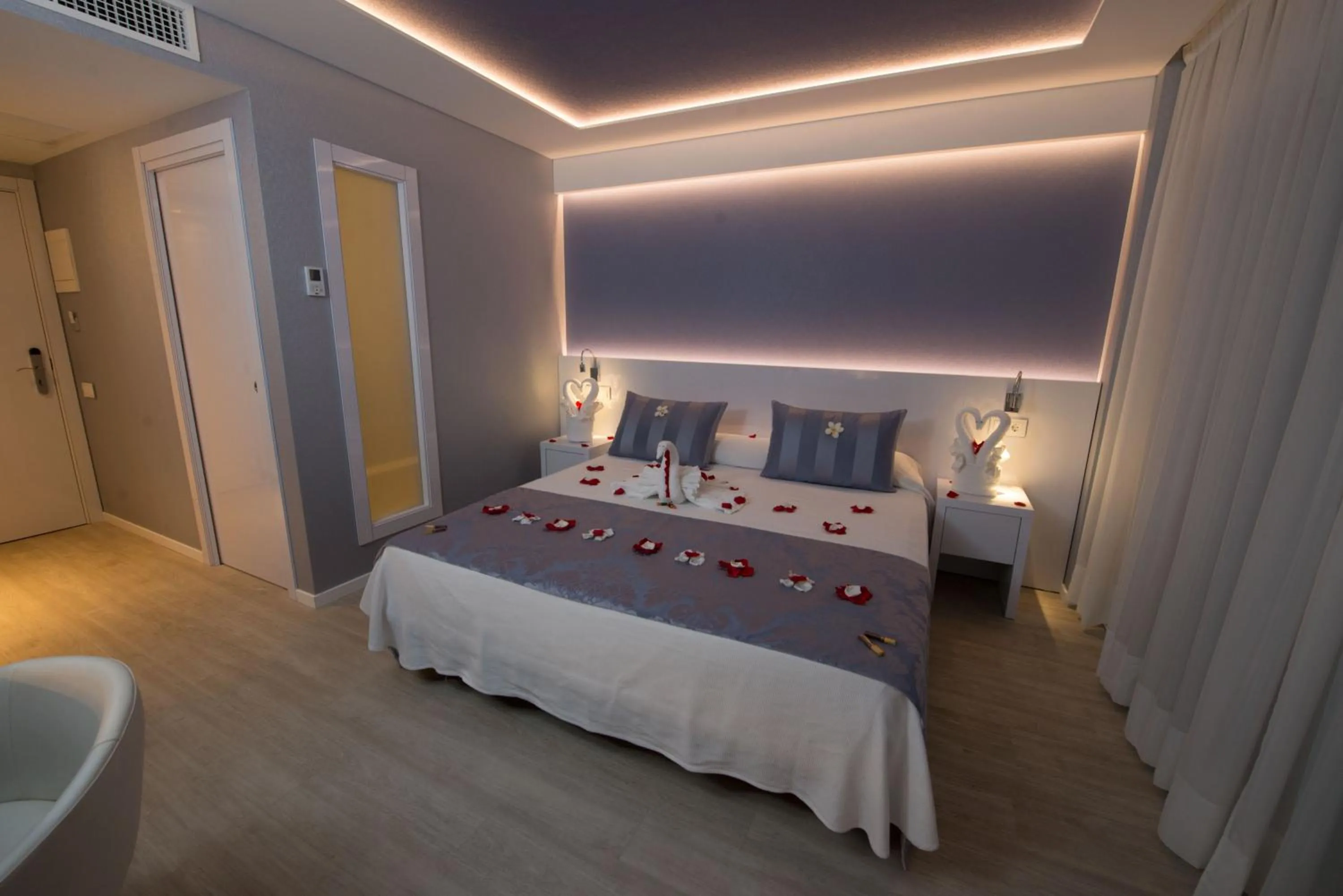 Bed in Masd Mediterraneo Hotel Apartamentos Spa