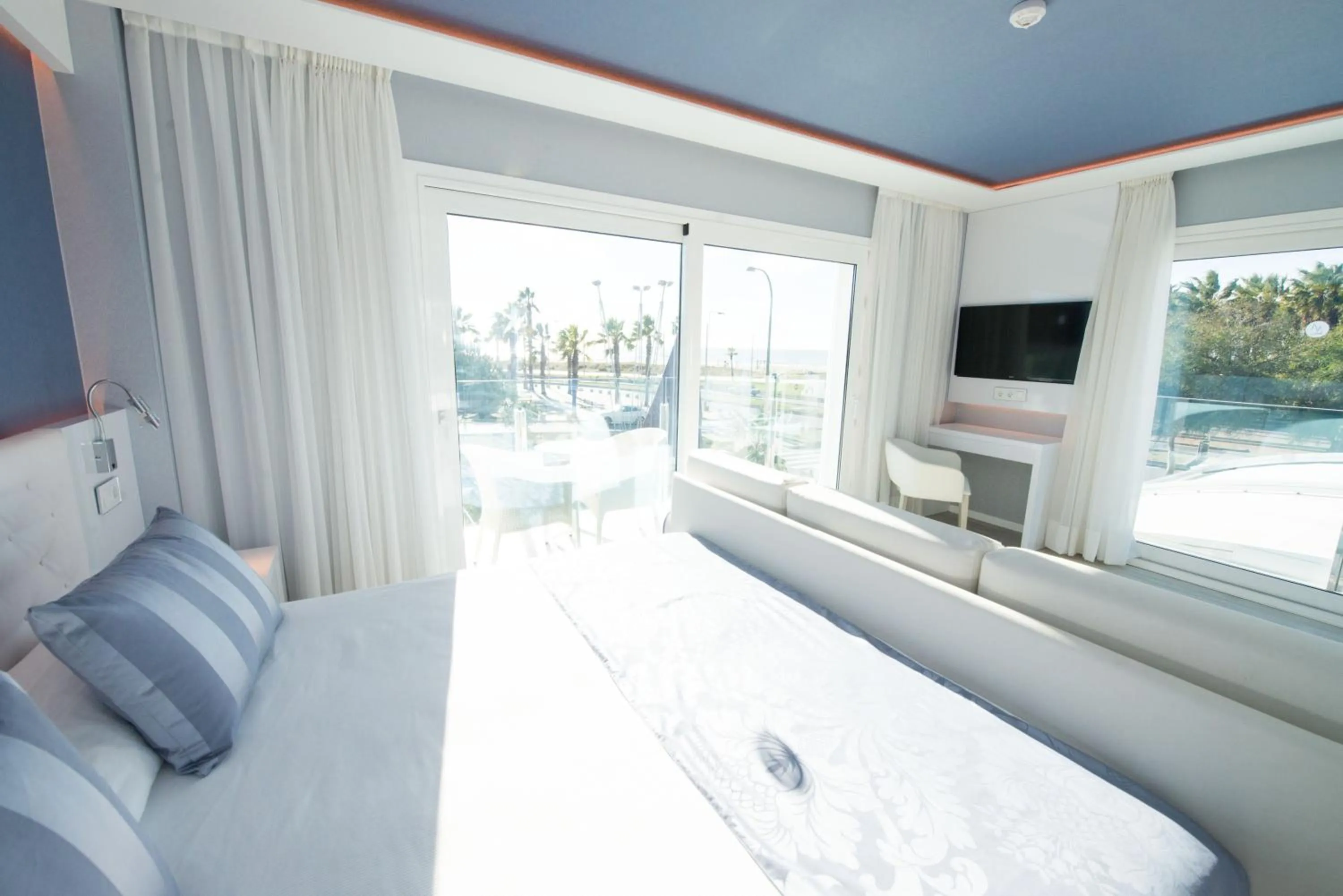 View (from property/room), Bed in Masd Mediterraneo Hotel Apartamentos Spa