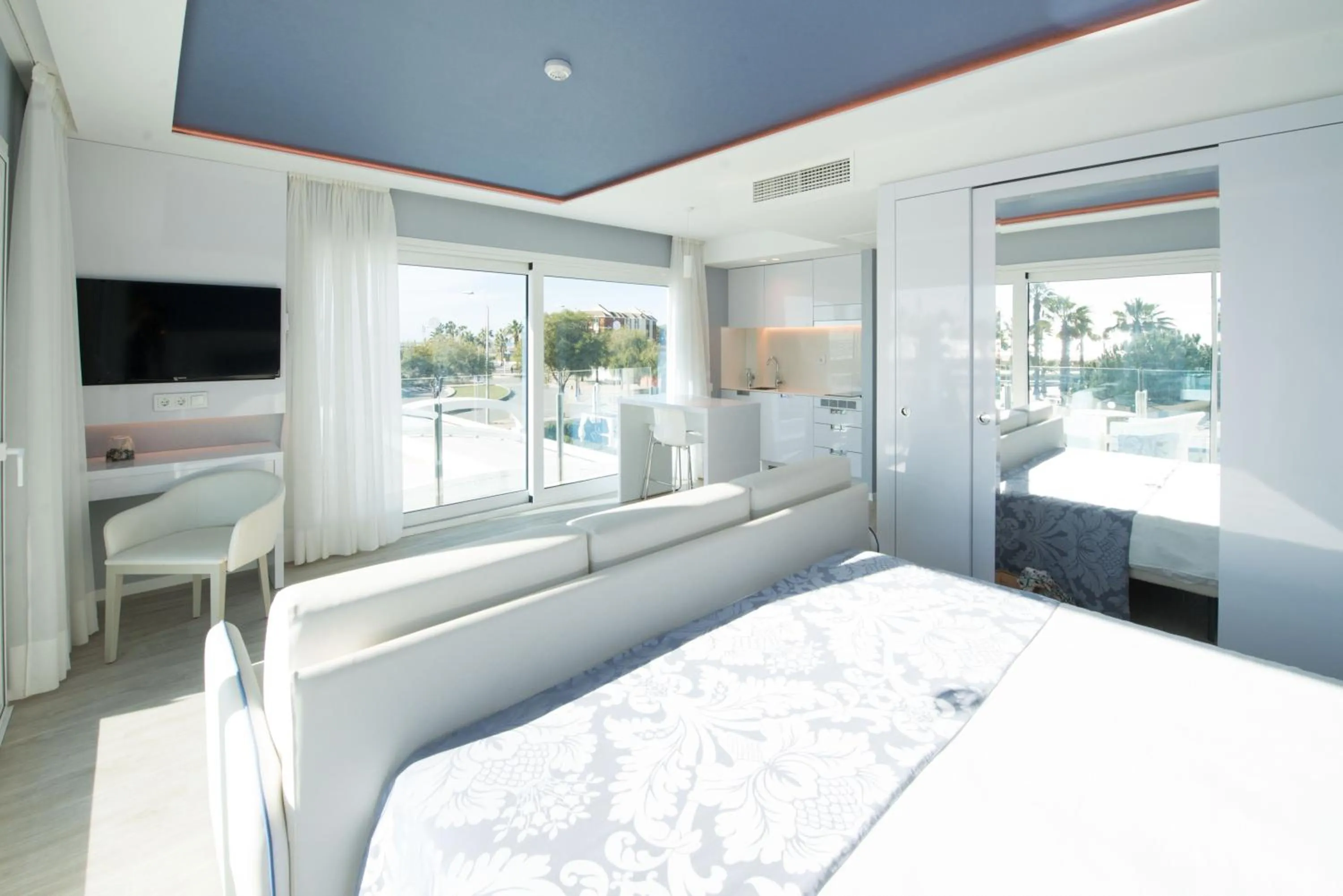 View (from property/room), Bed in Masd Mediterraneo Hotel Apartamentos Spa