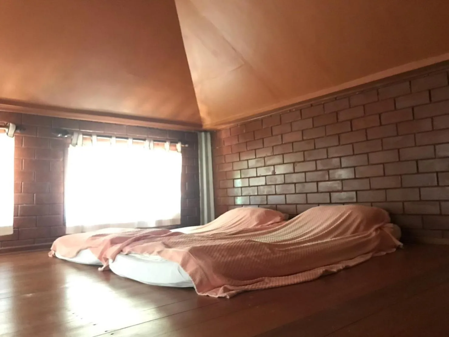 Bed in Rachavadee Bankrut Resort