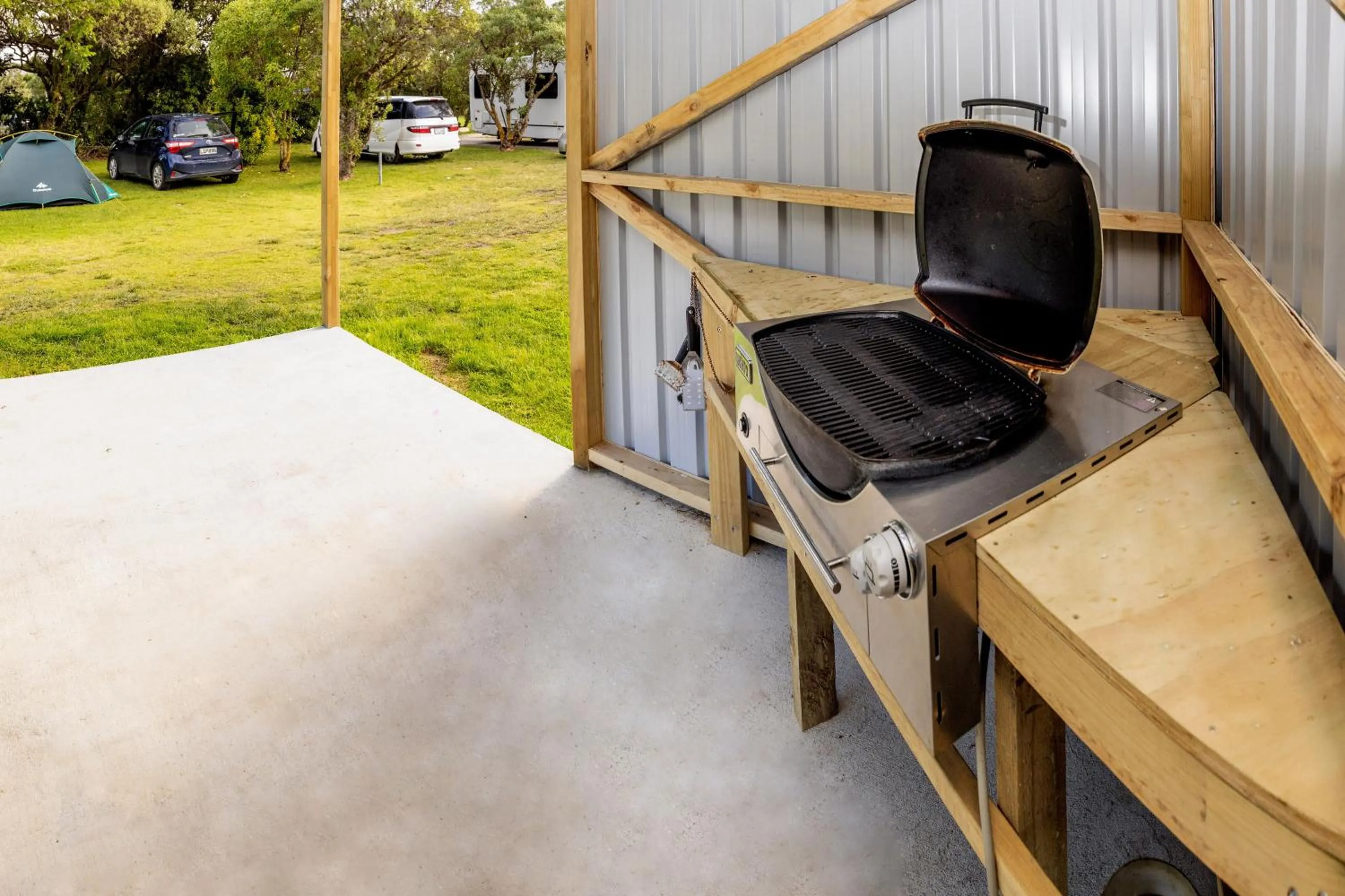 BBQ facilities in Napier Beach TOP 10 Holiday Park & Motels