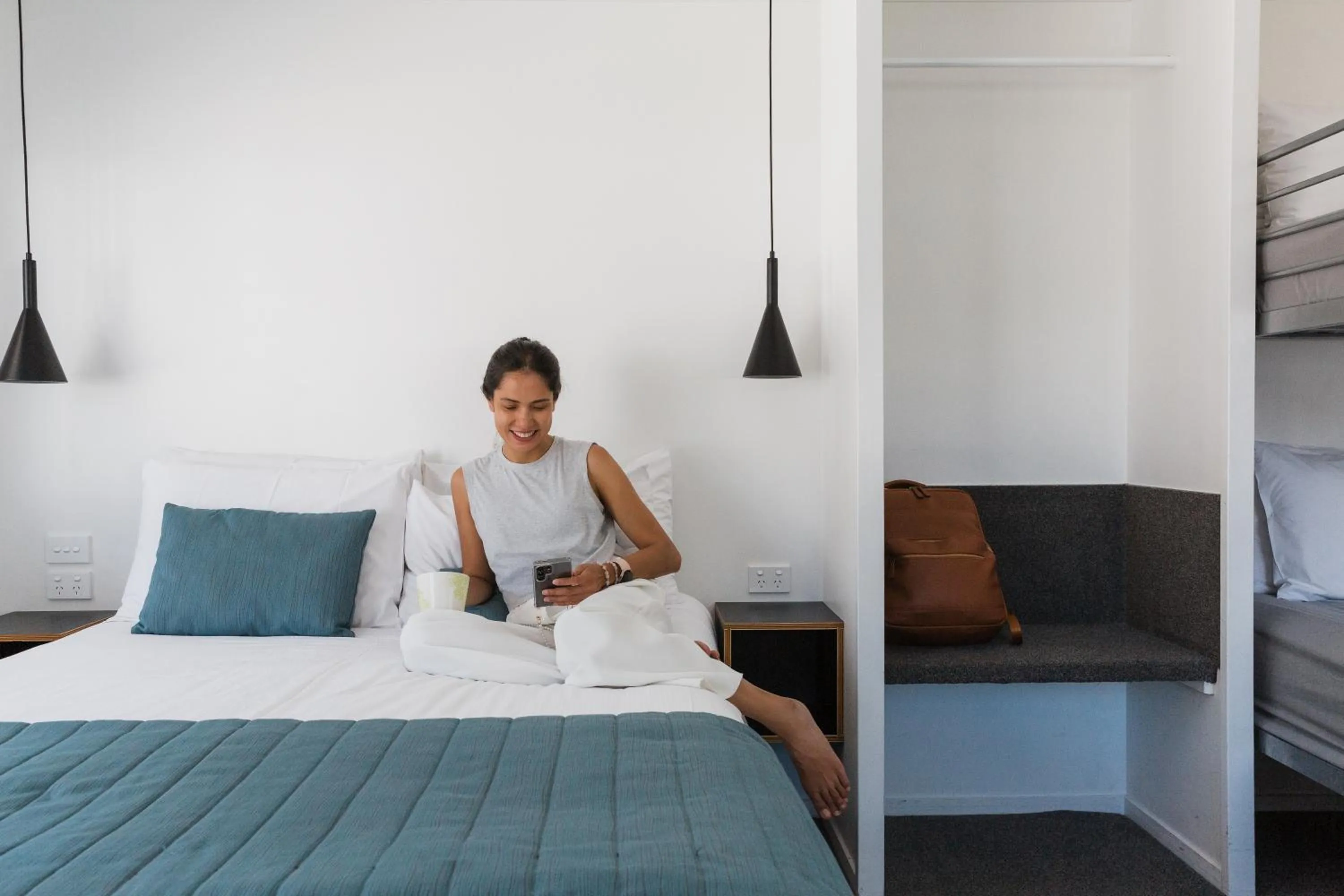 Bed in Napier Beach TOP 10 Holiday Park & Motels