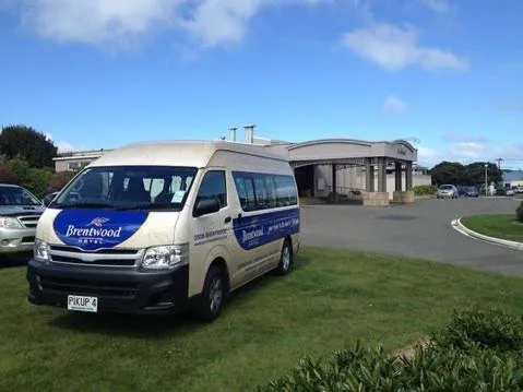 Garden in Brentwood Hotel