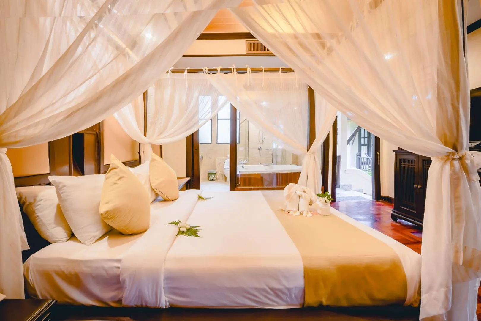 Bed in Khaolak Palm Beach Resort