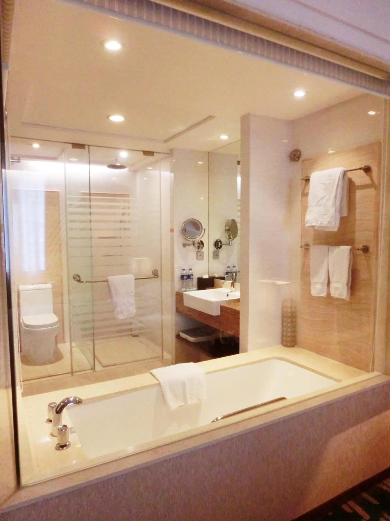 Bathroom in Guangzhou Good International Hotel