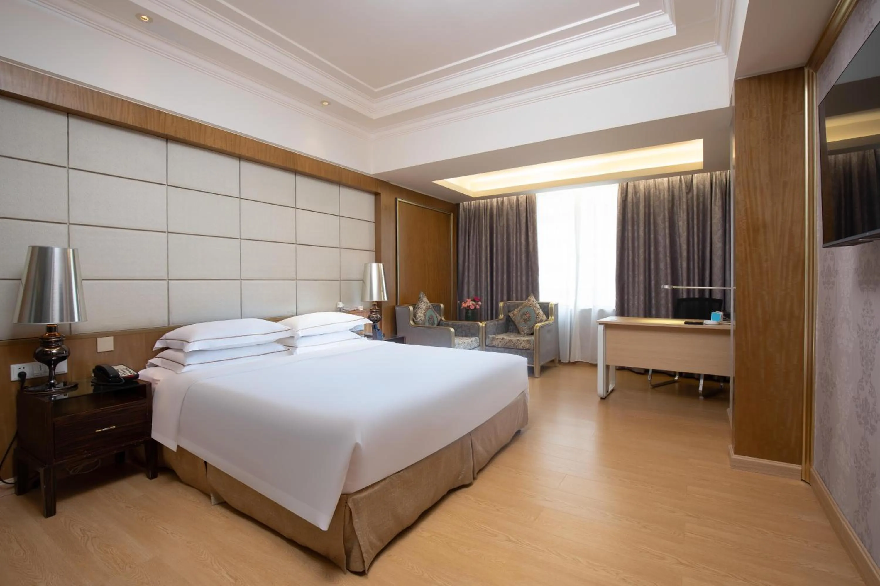 Bed in Guangzhou Good International Hotel