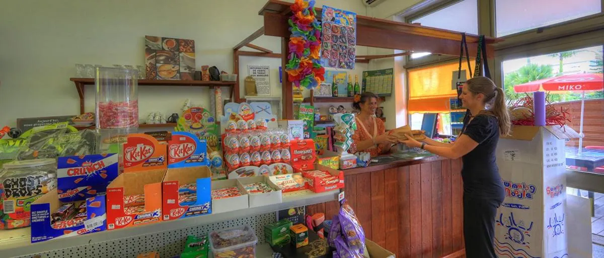 On-site shops in Casa Del Sole Apartments