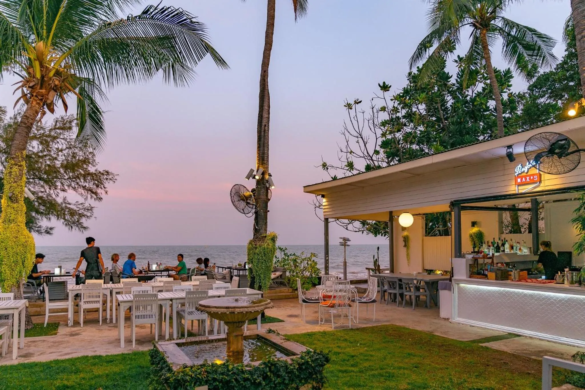 Green Gallery Beach Boutique Hotel