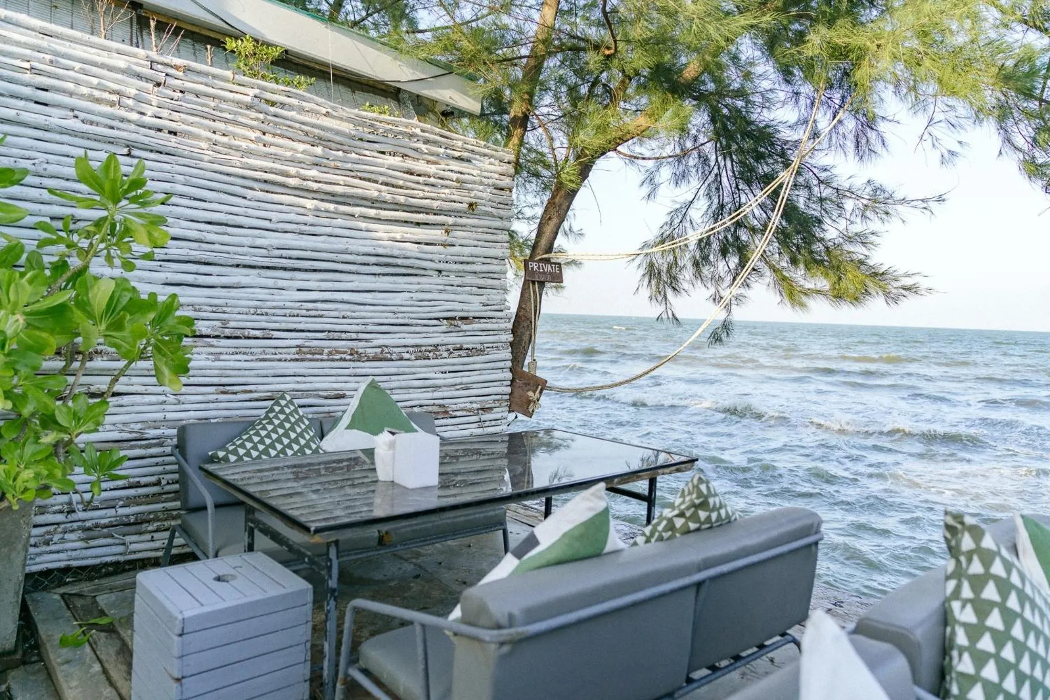 Green Gallery Beach Boutique Hotel