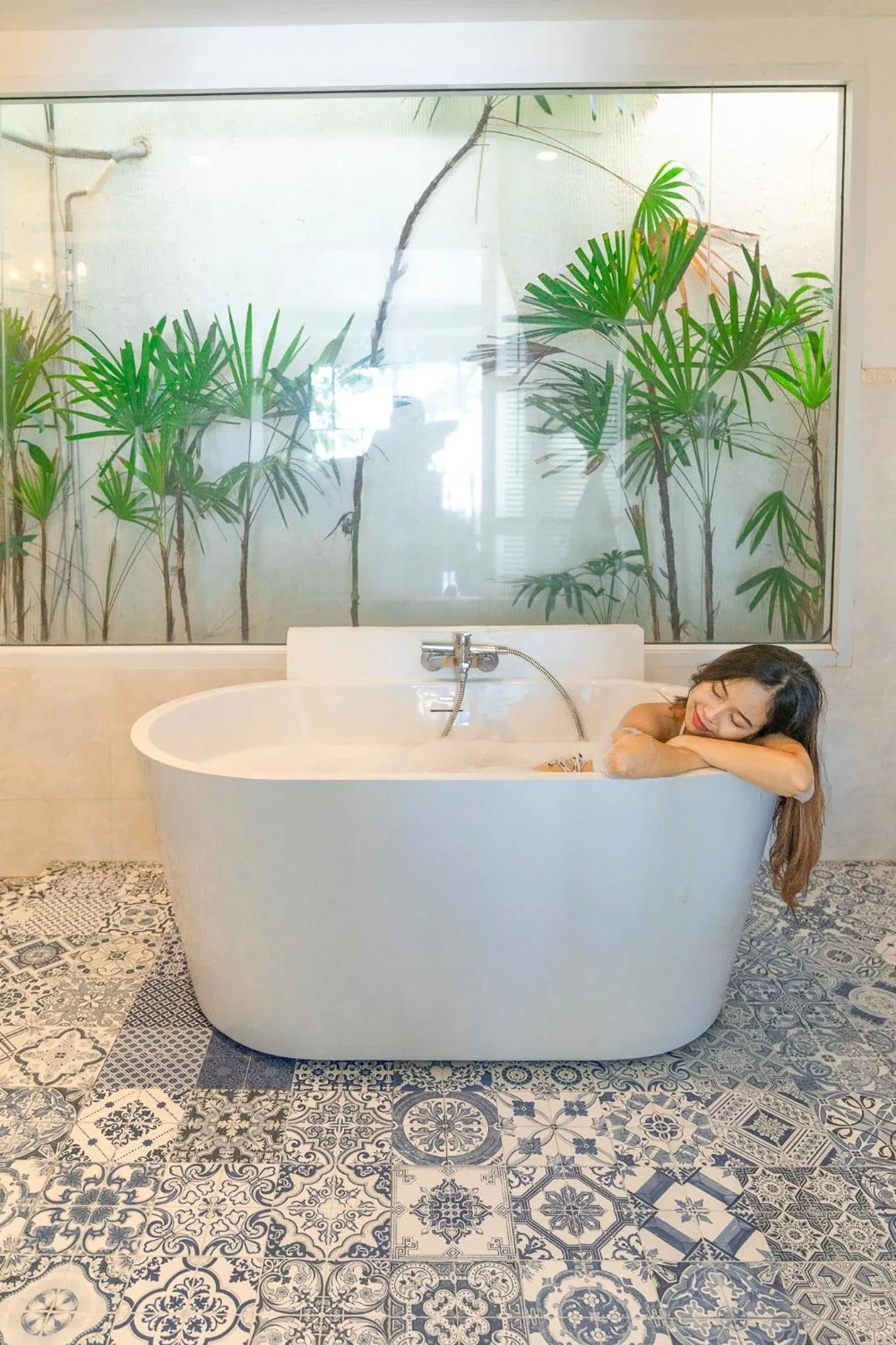 Bathroom in Green Gallery Beach Boutique Hotel