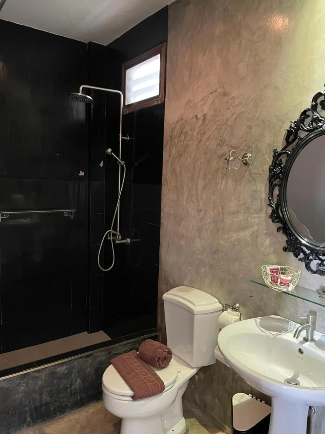 Green Gallery Beach Boutique Hotel