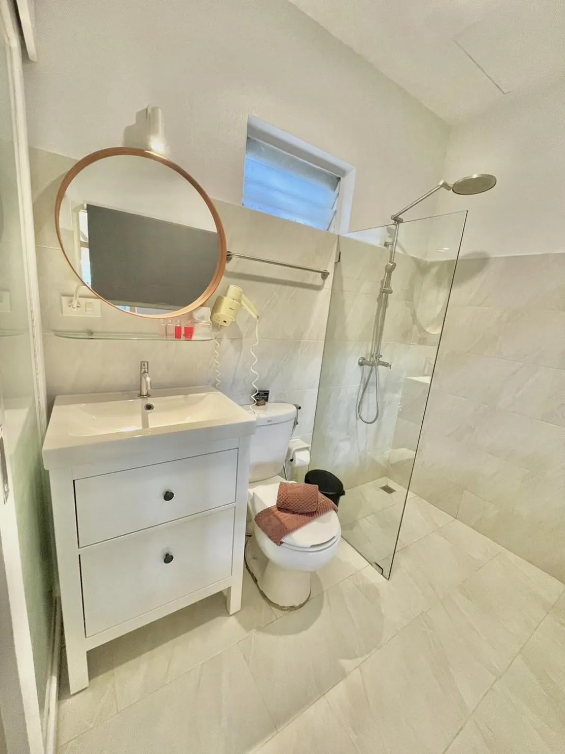 Green Gallery Beach Boutique Hotel