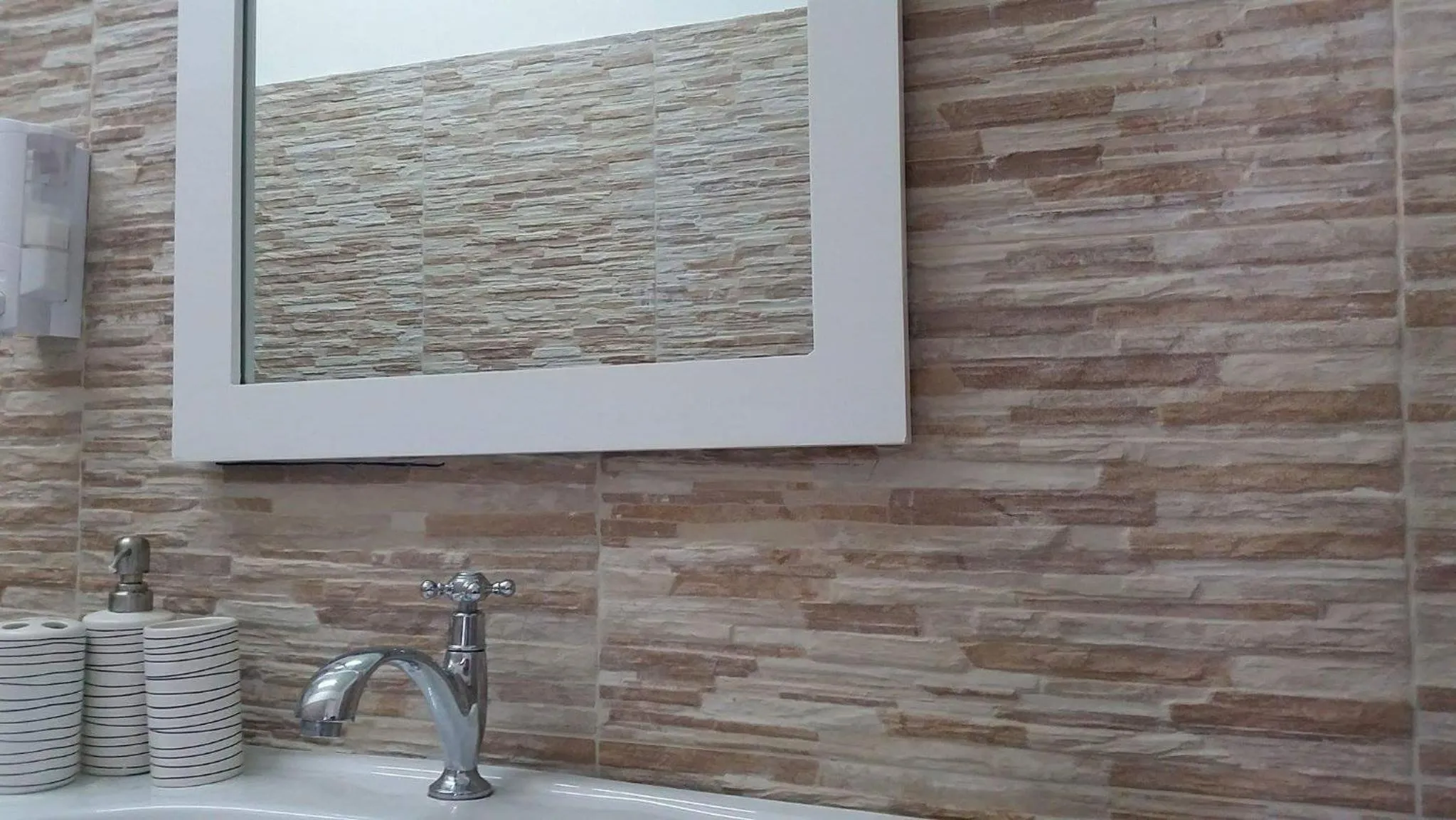 Shower in Thai Break Resort