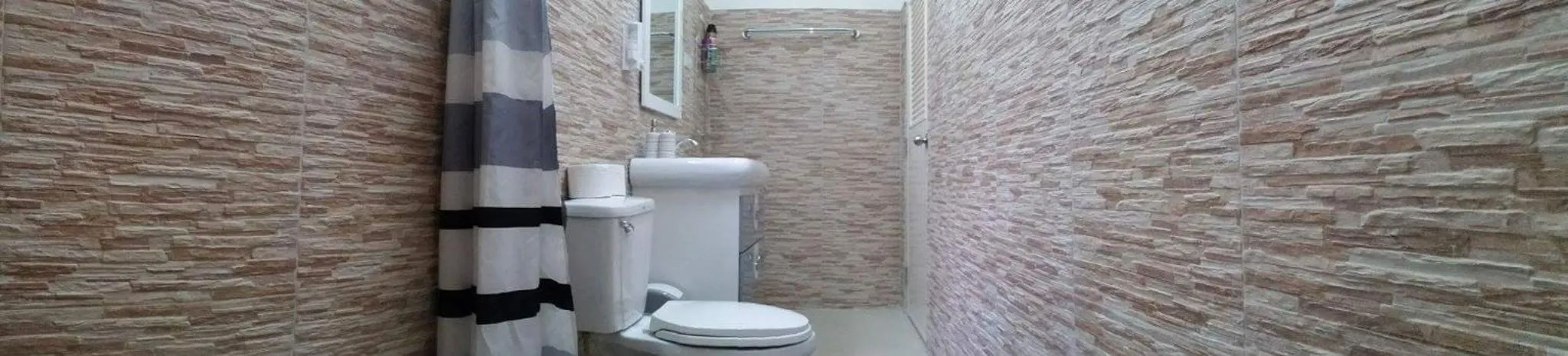 Shower in Thai Break Resort