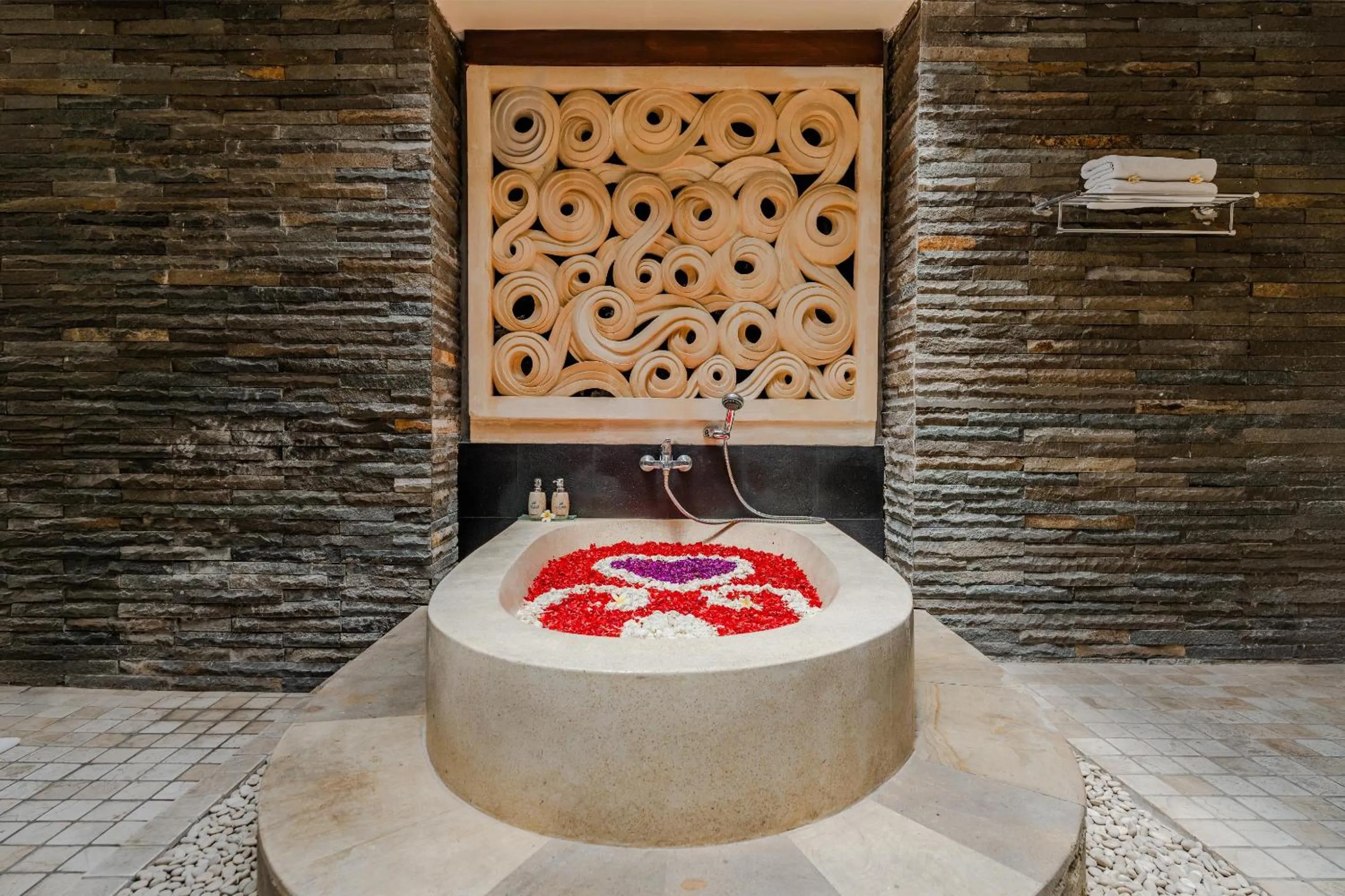 Bath in The Club Villas Seminyak
