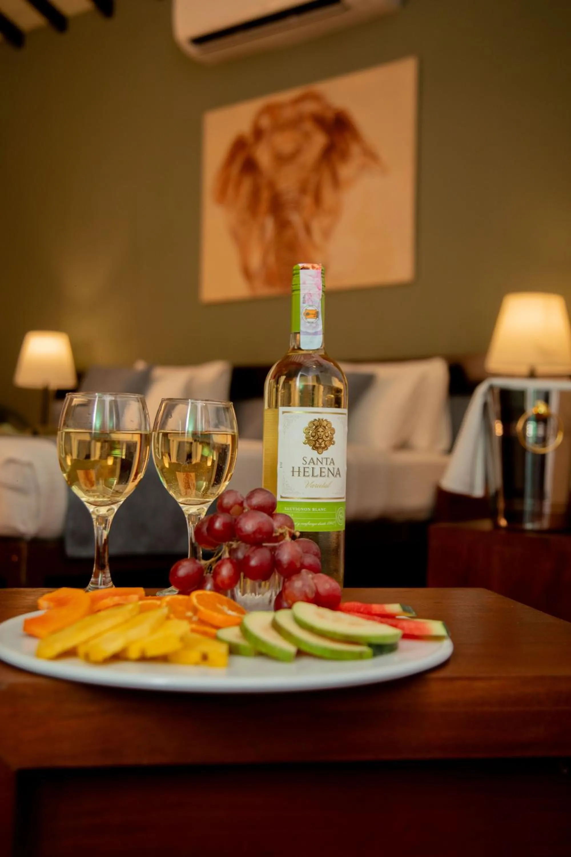 Food and drinks in Hotel Elephant Reach