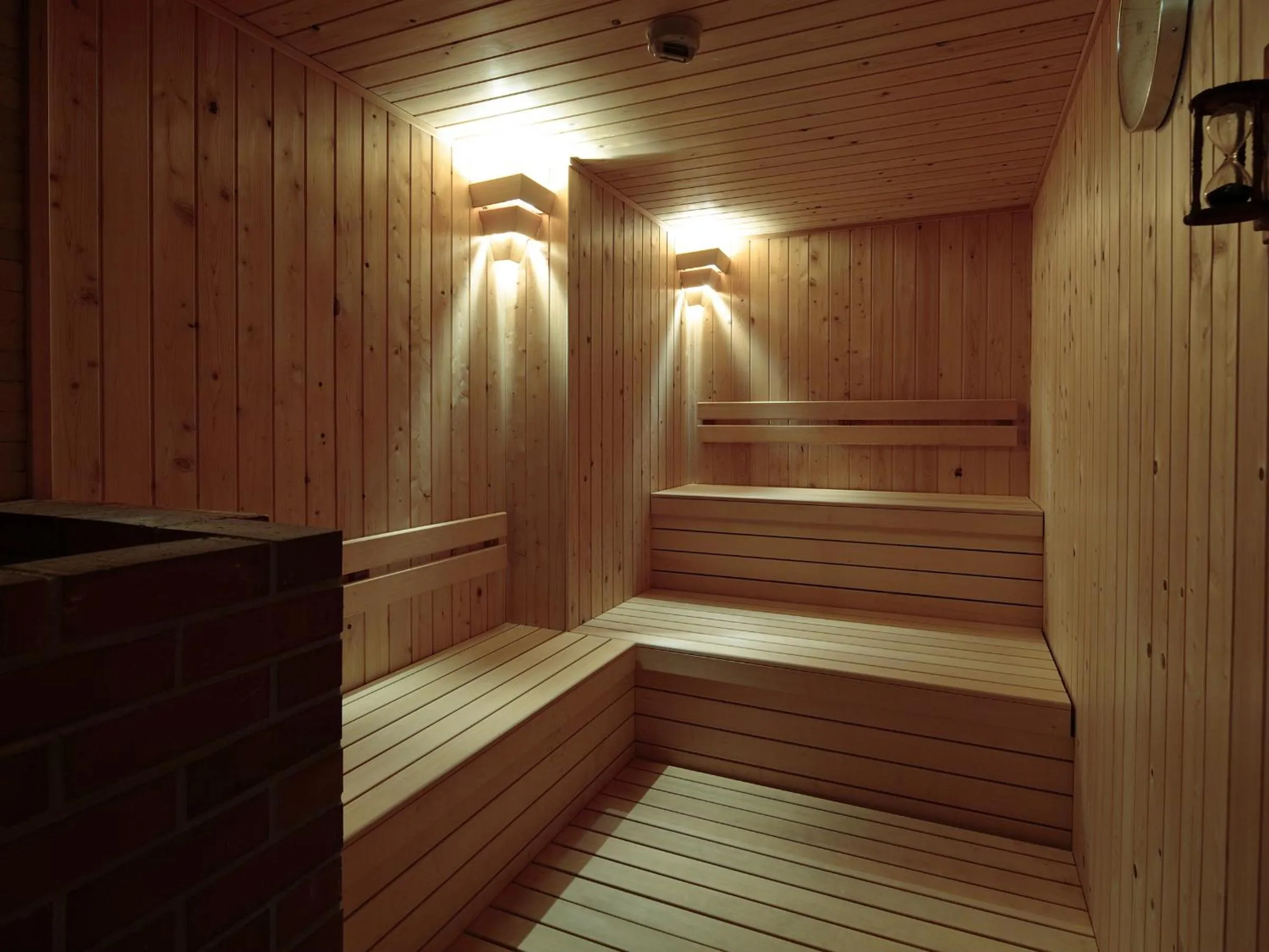 Sauna in Candeo Hotels Sano