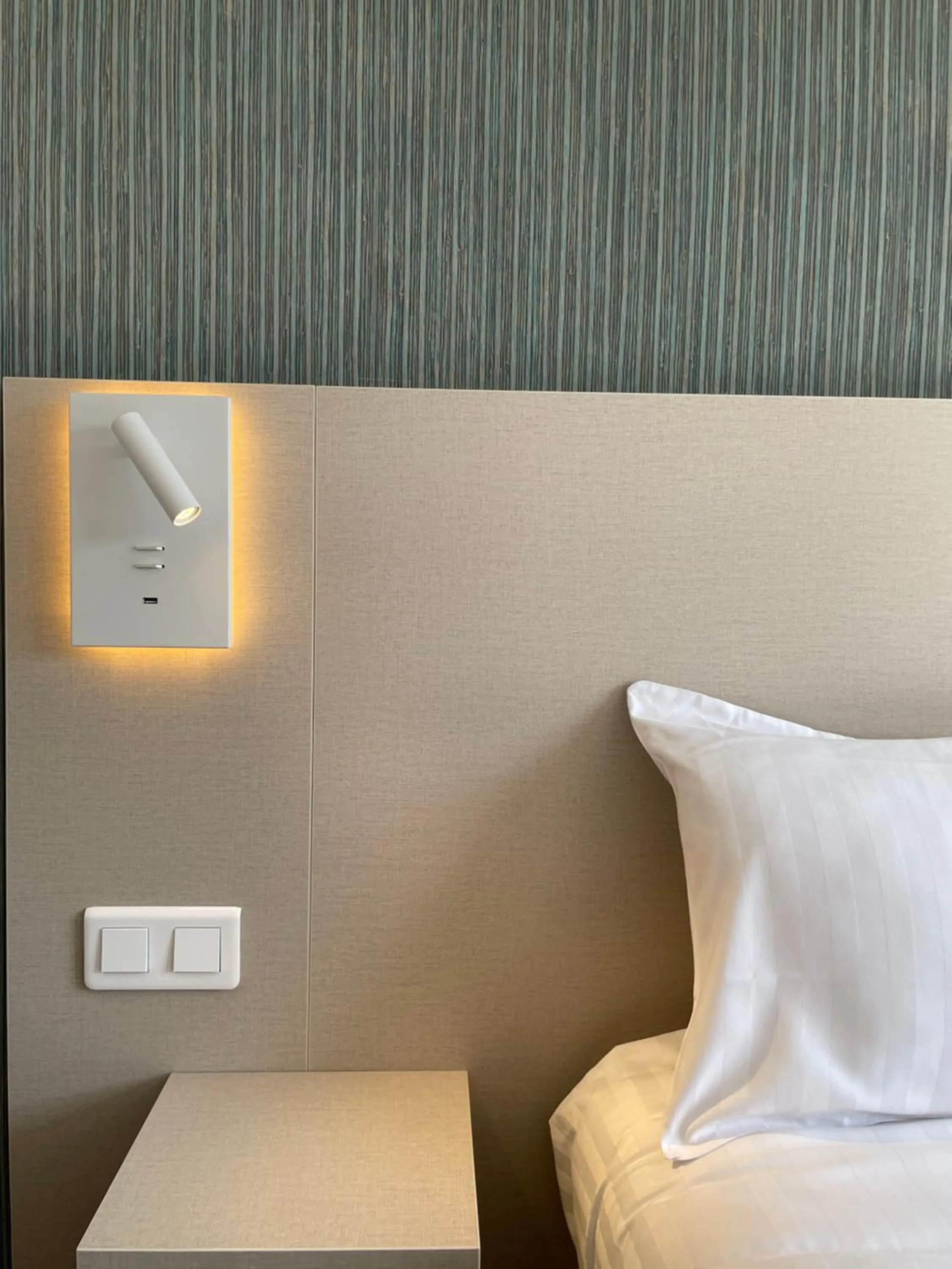 Bed in Hôtel Valpré