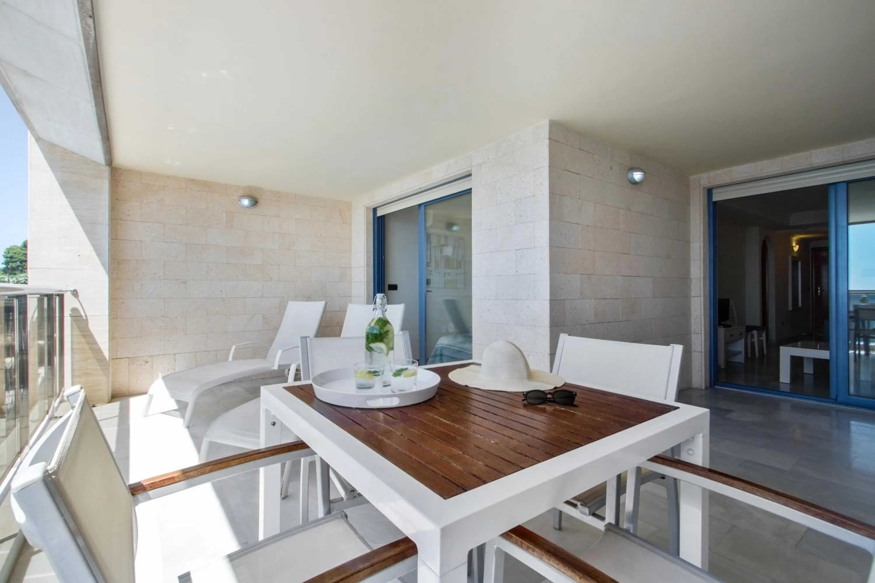 Balcony/Terrace in Pierre & Vacances Altea Beach - Port