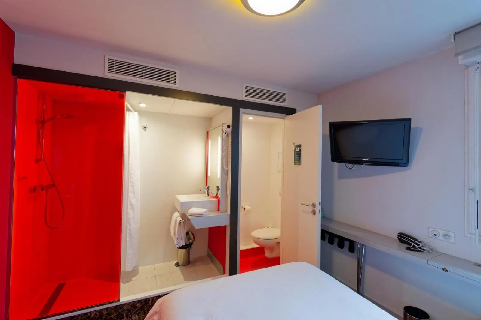 Bed in ibis Styles Saint Brieuc Gare Centre