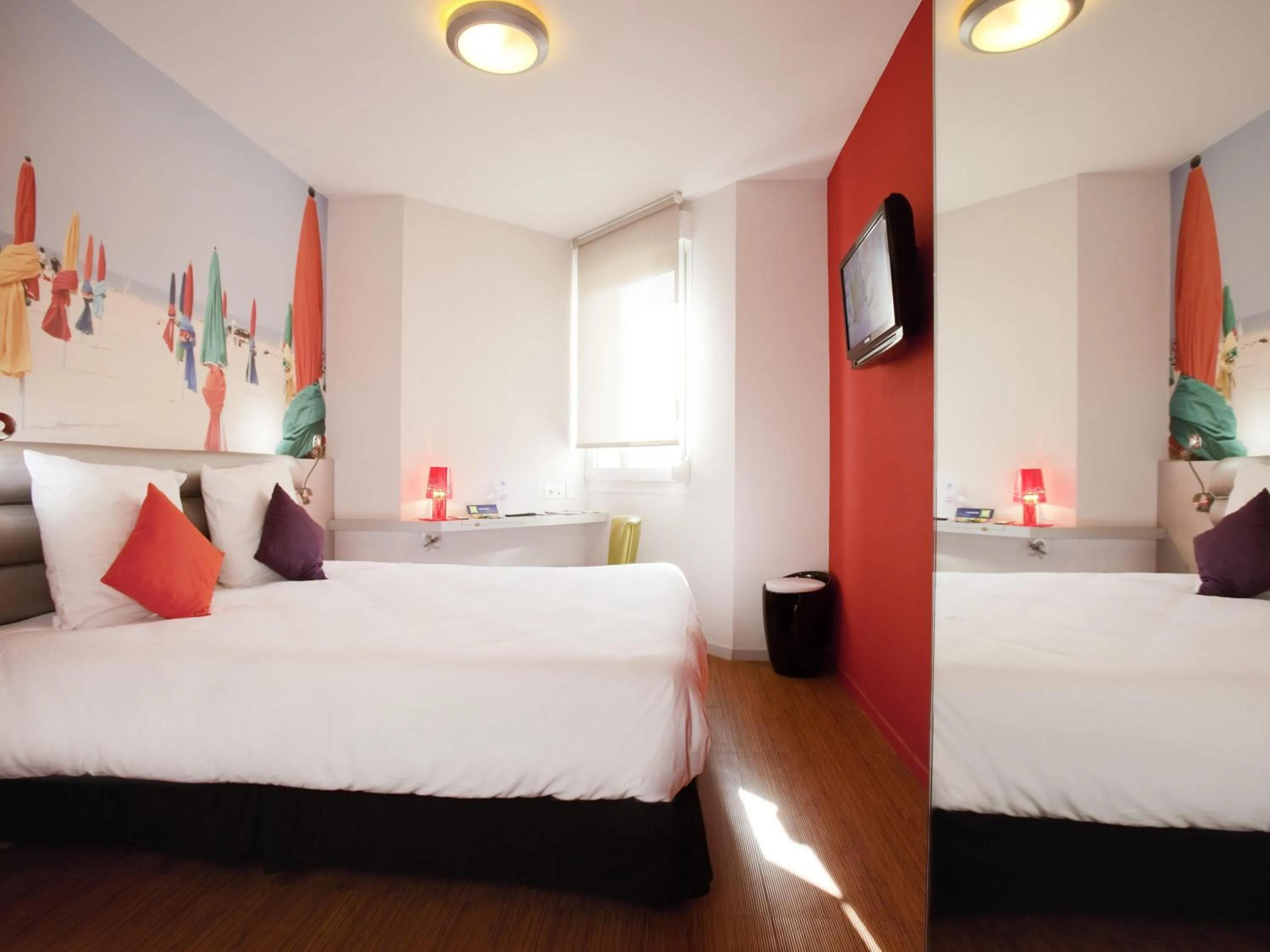 Property building, Bed in ibis Styles Saint Brieuc Gare Centre
