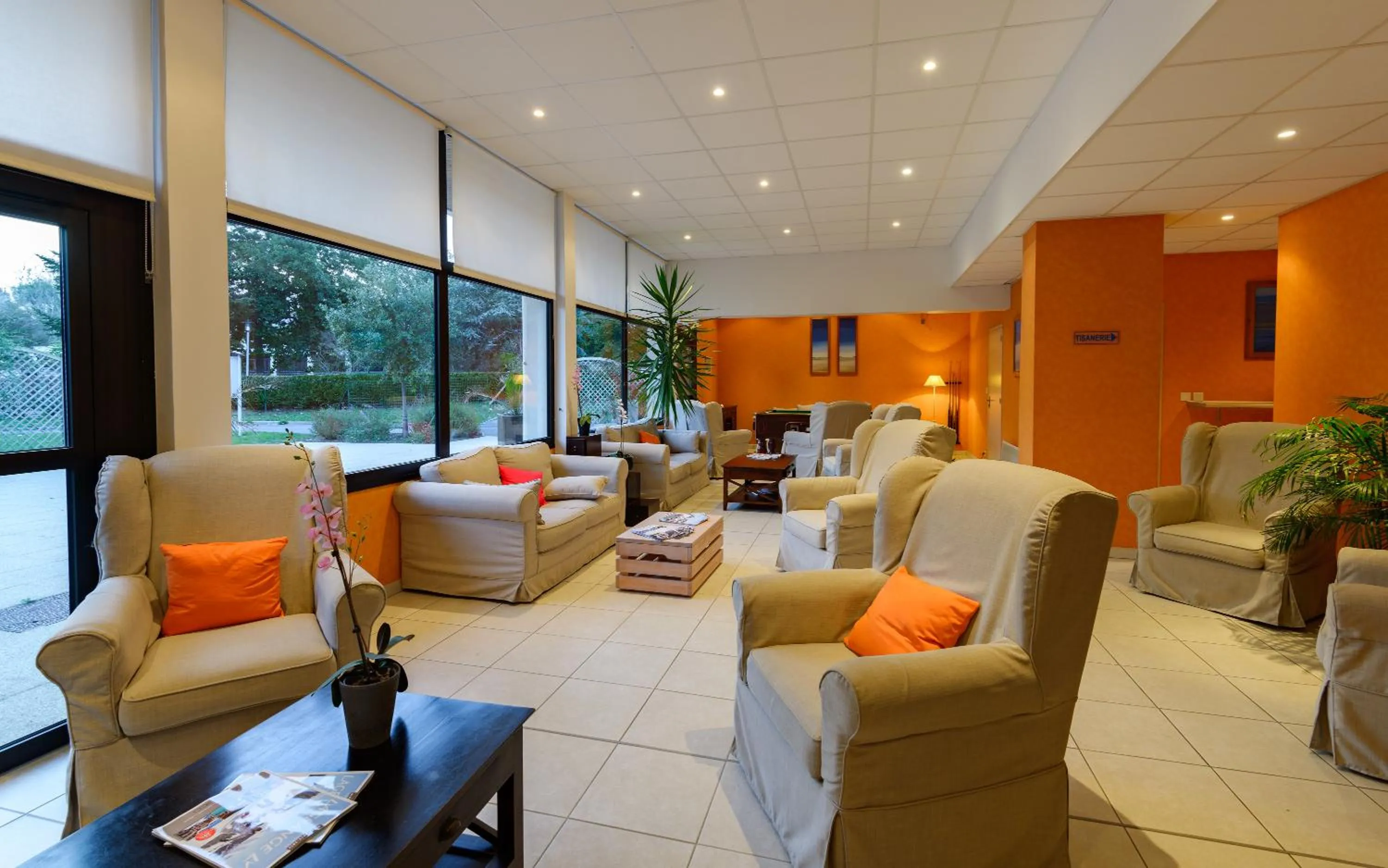 Lobby or reception in Lagrange Vacances Les Roches Douvres
