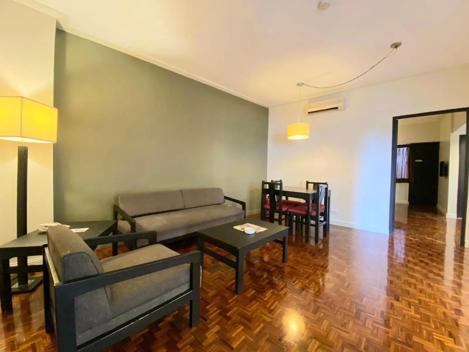 Living room in Copacabana Apartment Hotel