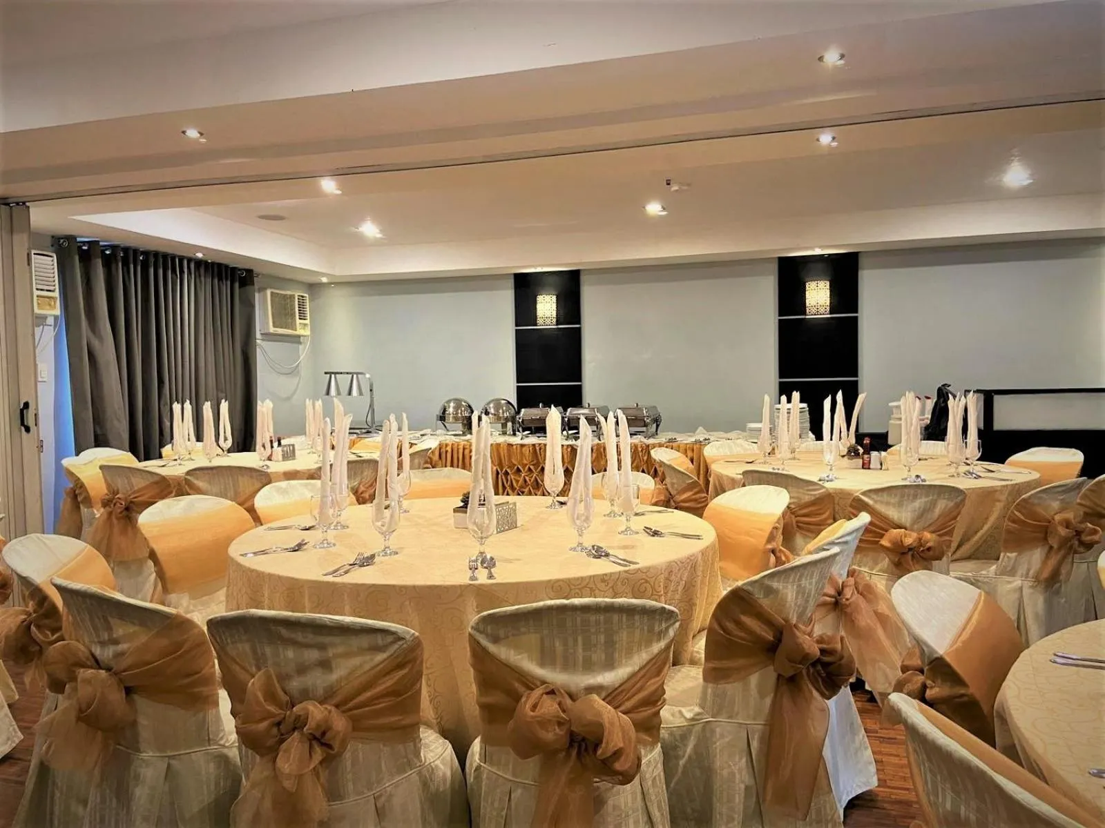 Banquet/Function facilities in Copacabana Apartment Hotel