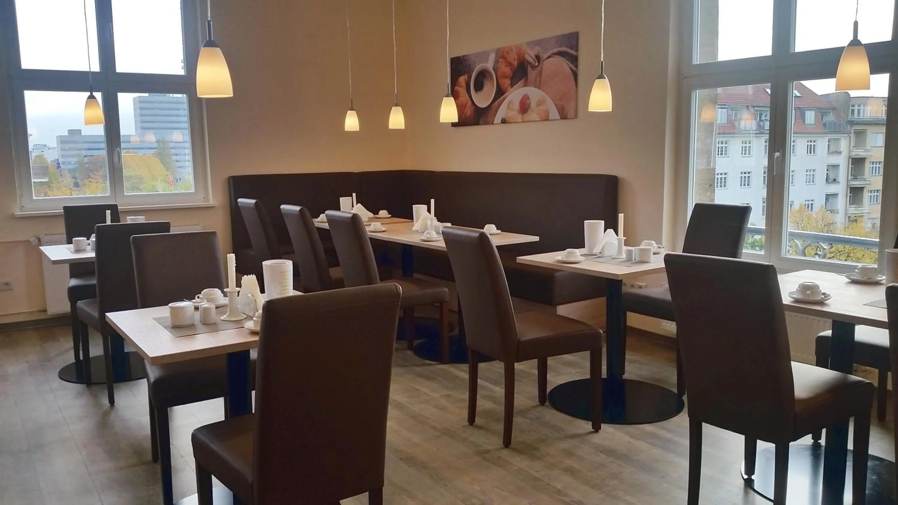 Photo of the whole room in Hotel Vita Berlin-Messe