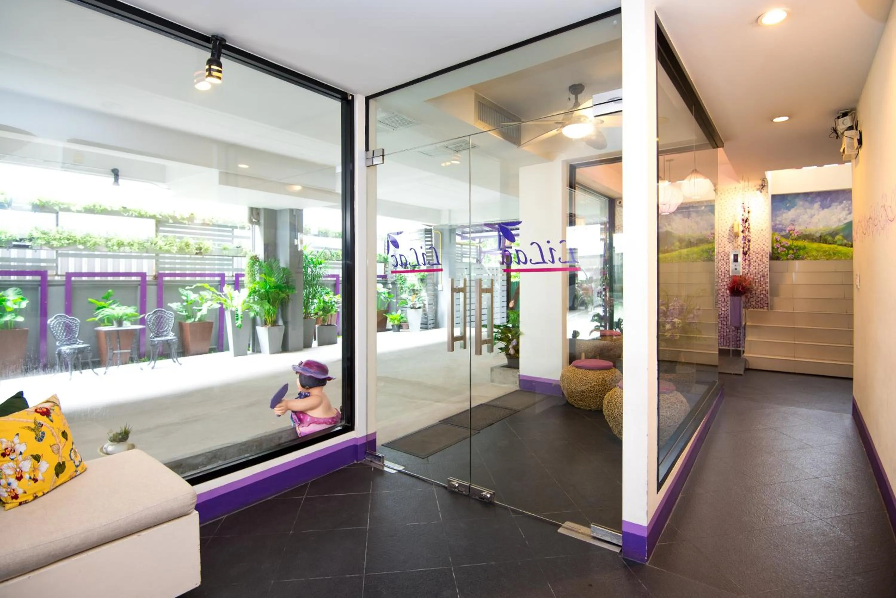 Facade/entrance in Lilac Relax-Residence