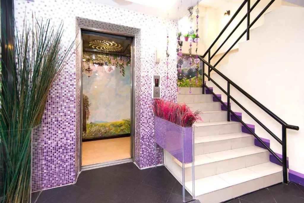 Lilac Relax-Residence