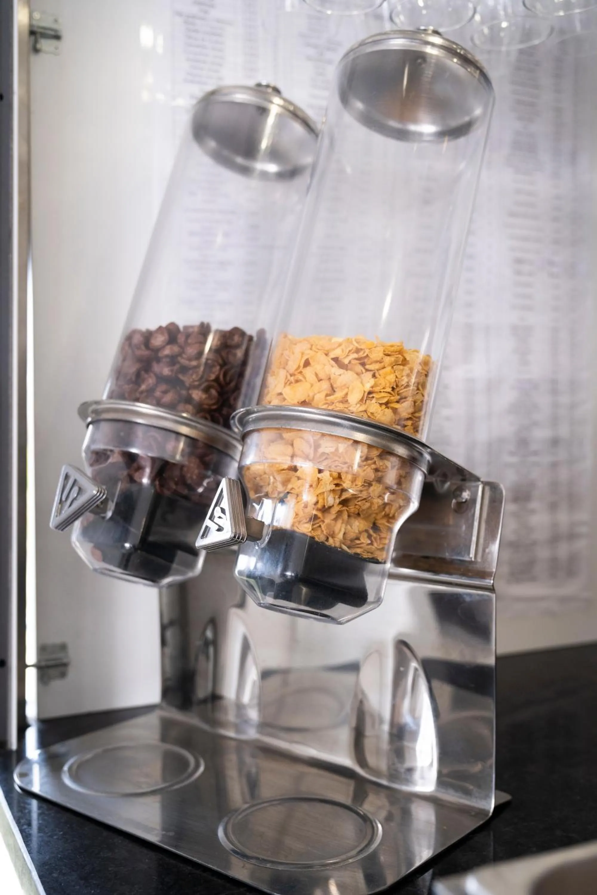 Breakfast in OceanOasis