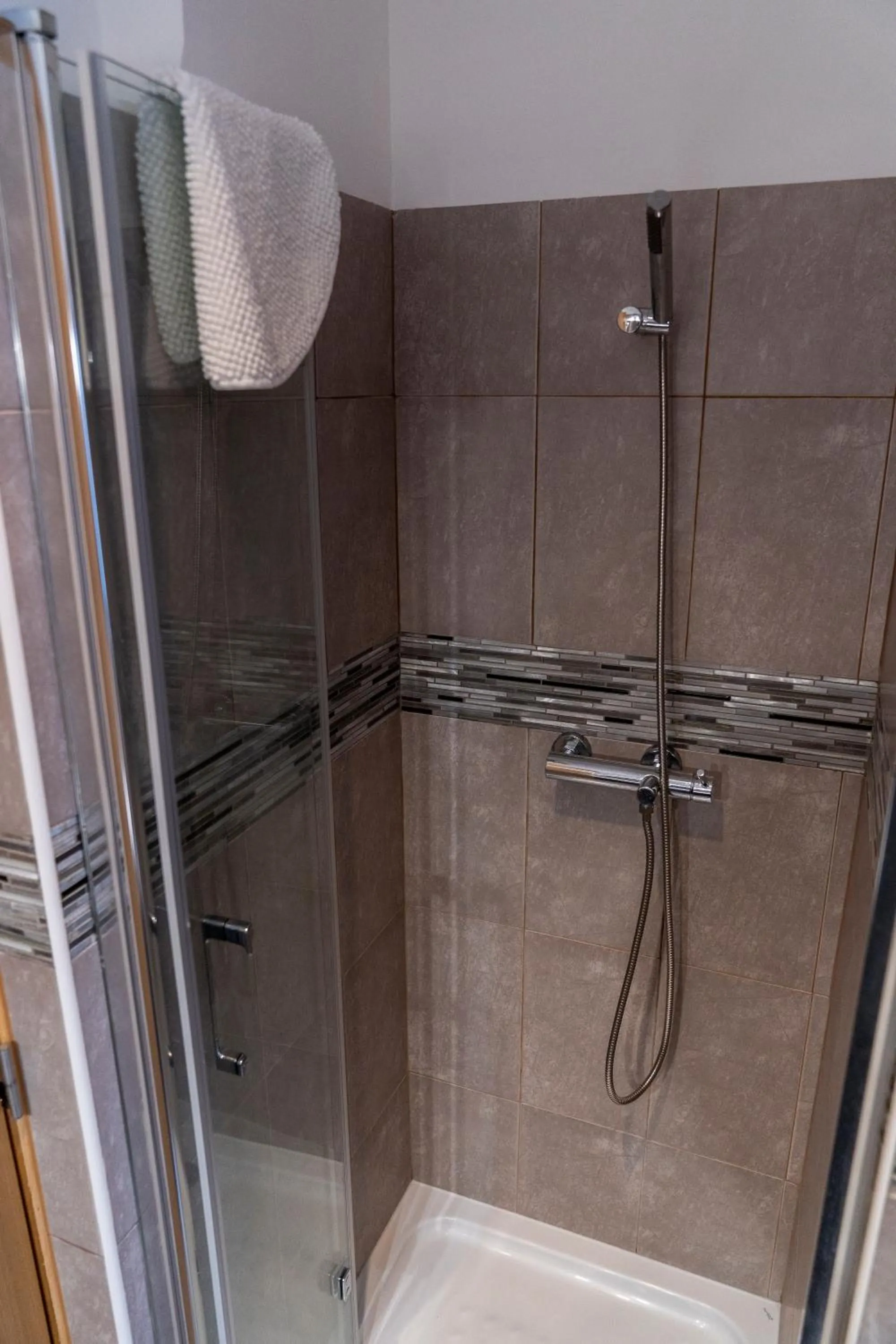 Shower in OceanOasis